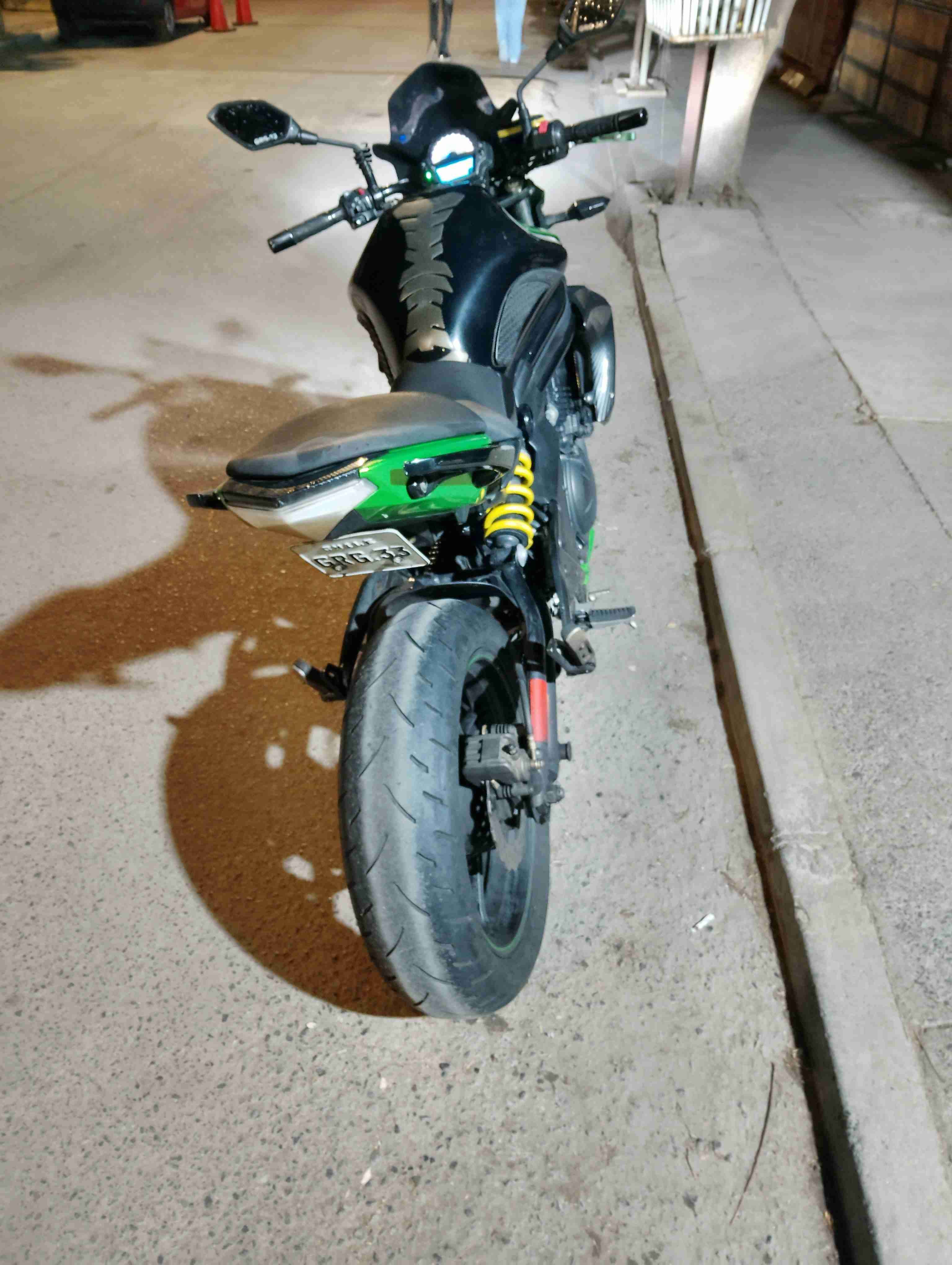 Moto kawasaki er6n 2016 - 5