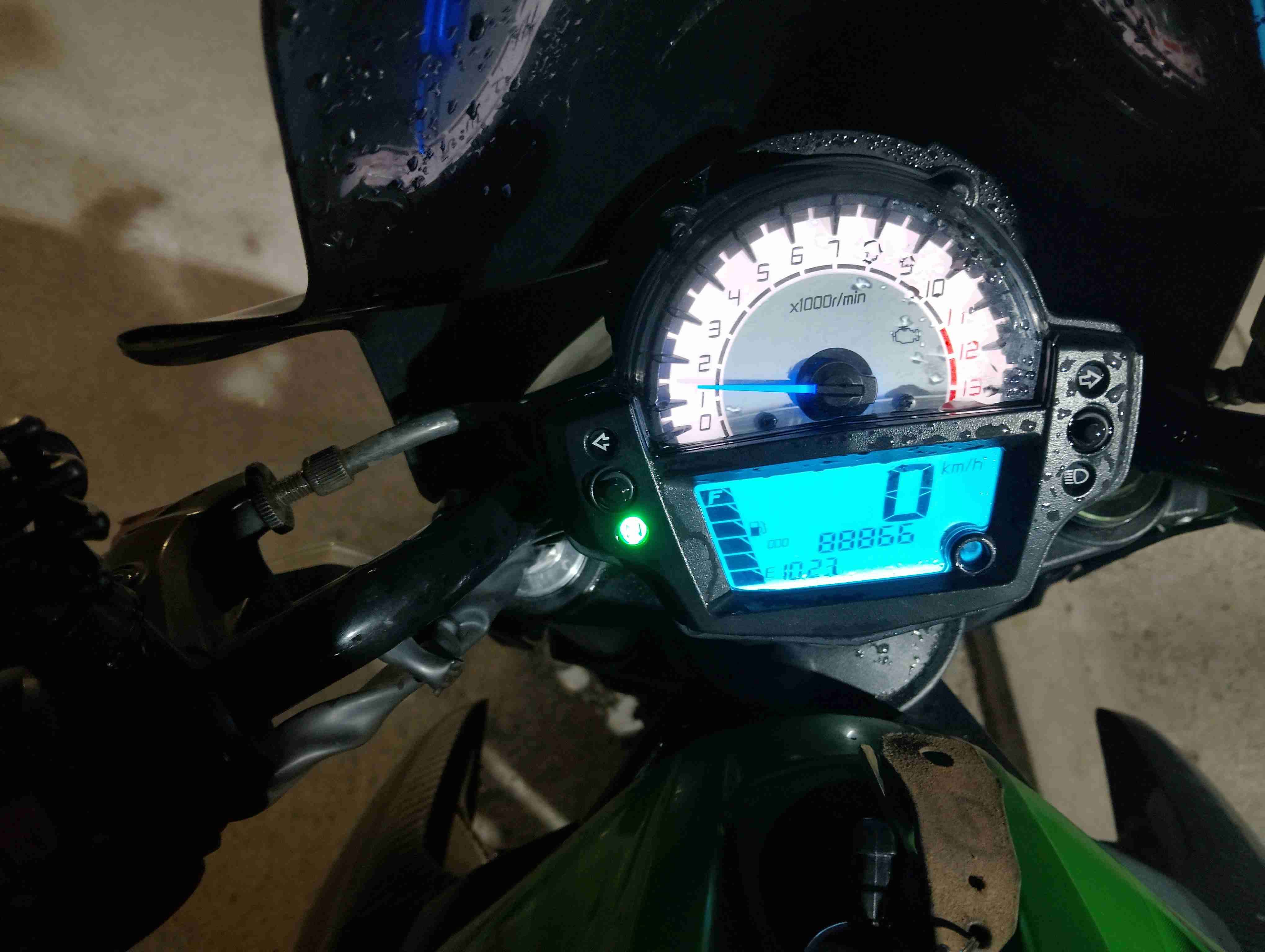 Moto kawasaki er6n 2016 - 6