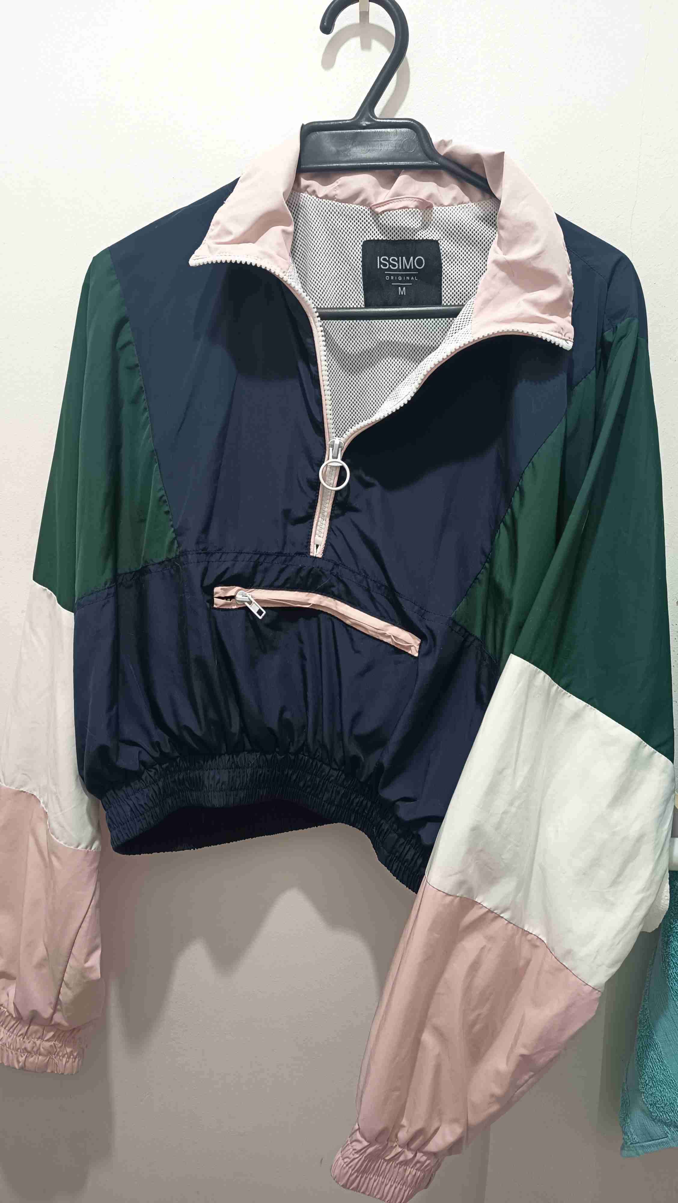 Chaqueta cortavientos colorida - 3