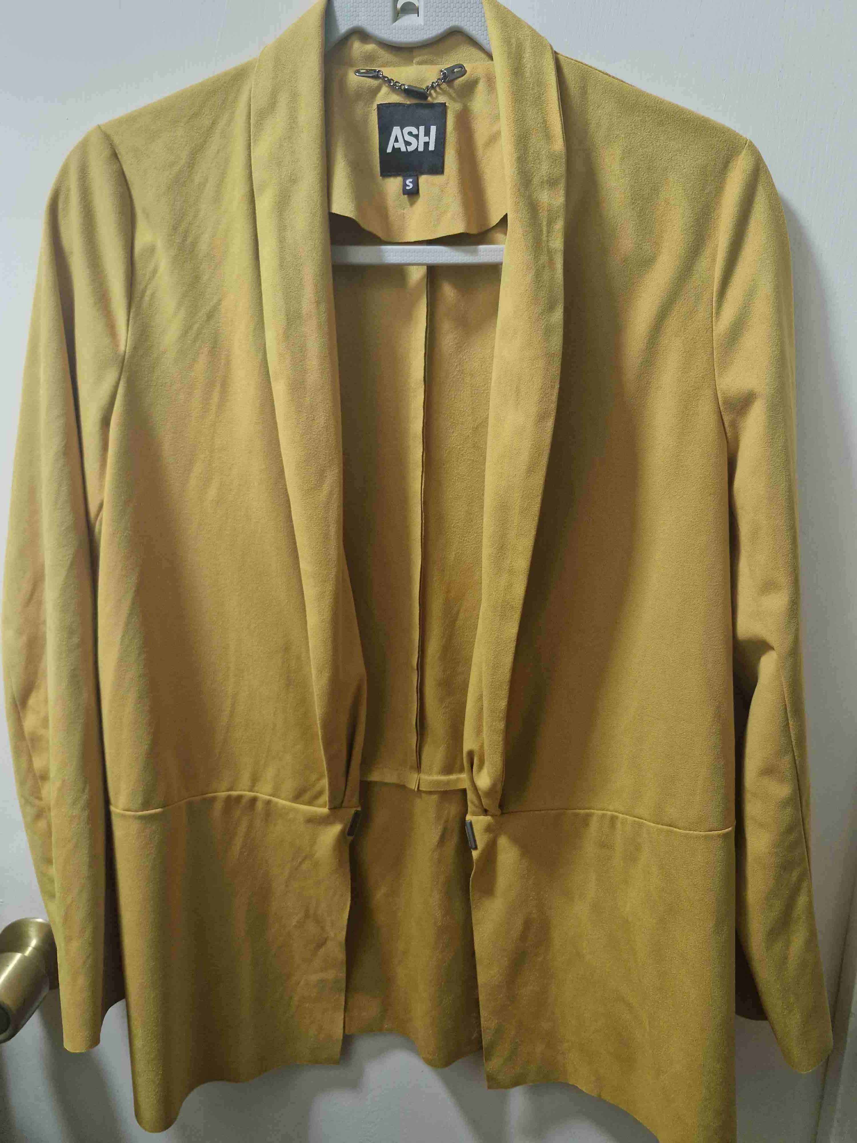 Blazer amarillo marca ASH - miniatura 1