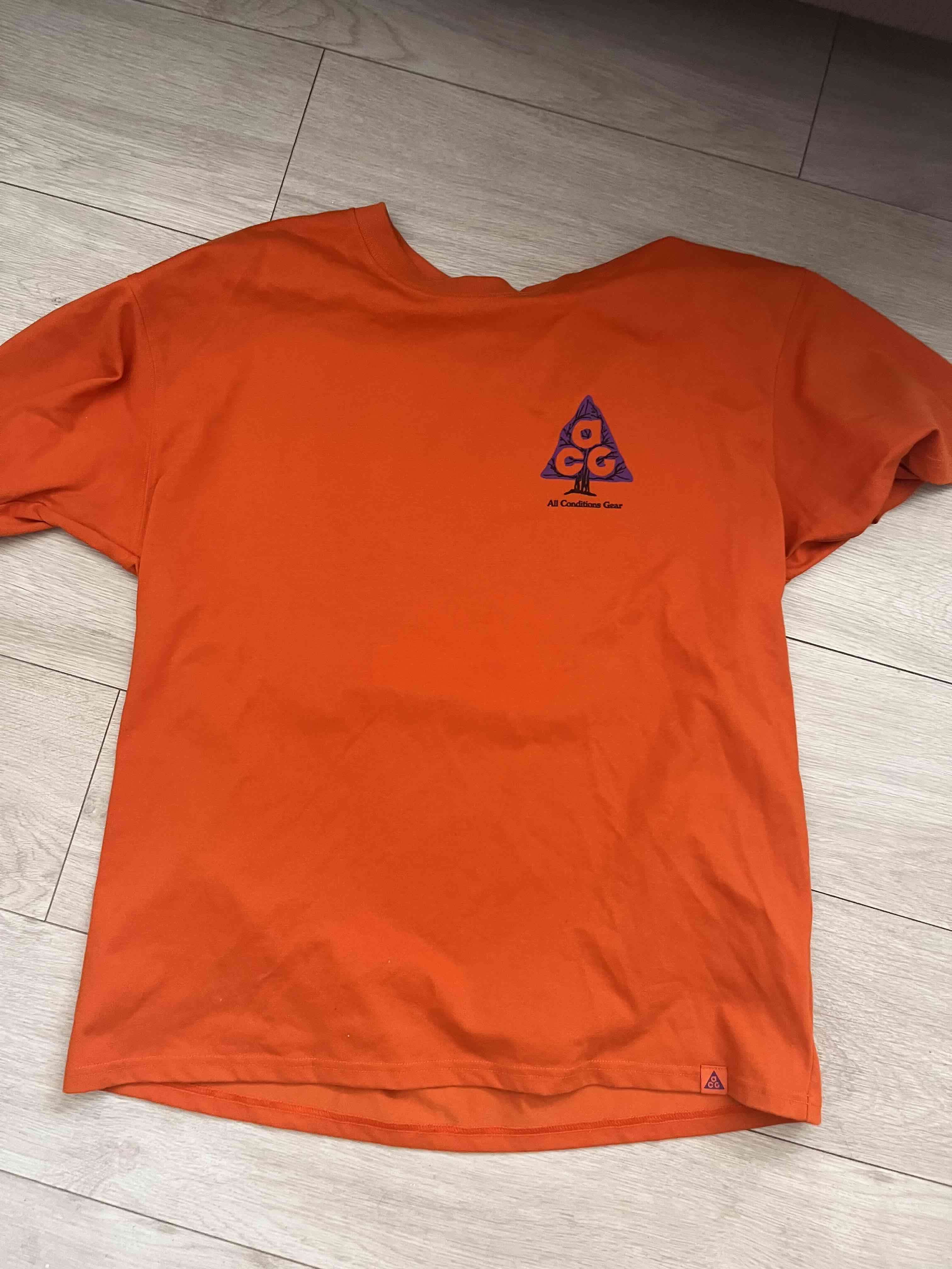 Polera naranja ACG - miniatura 1