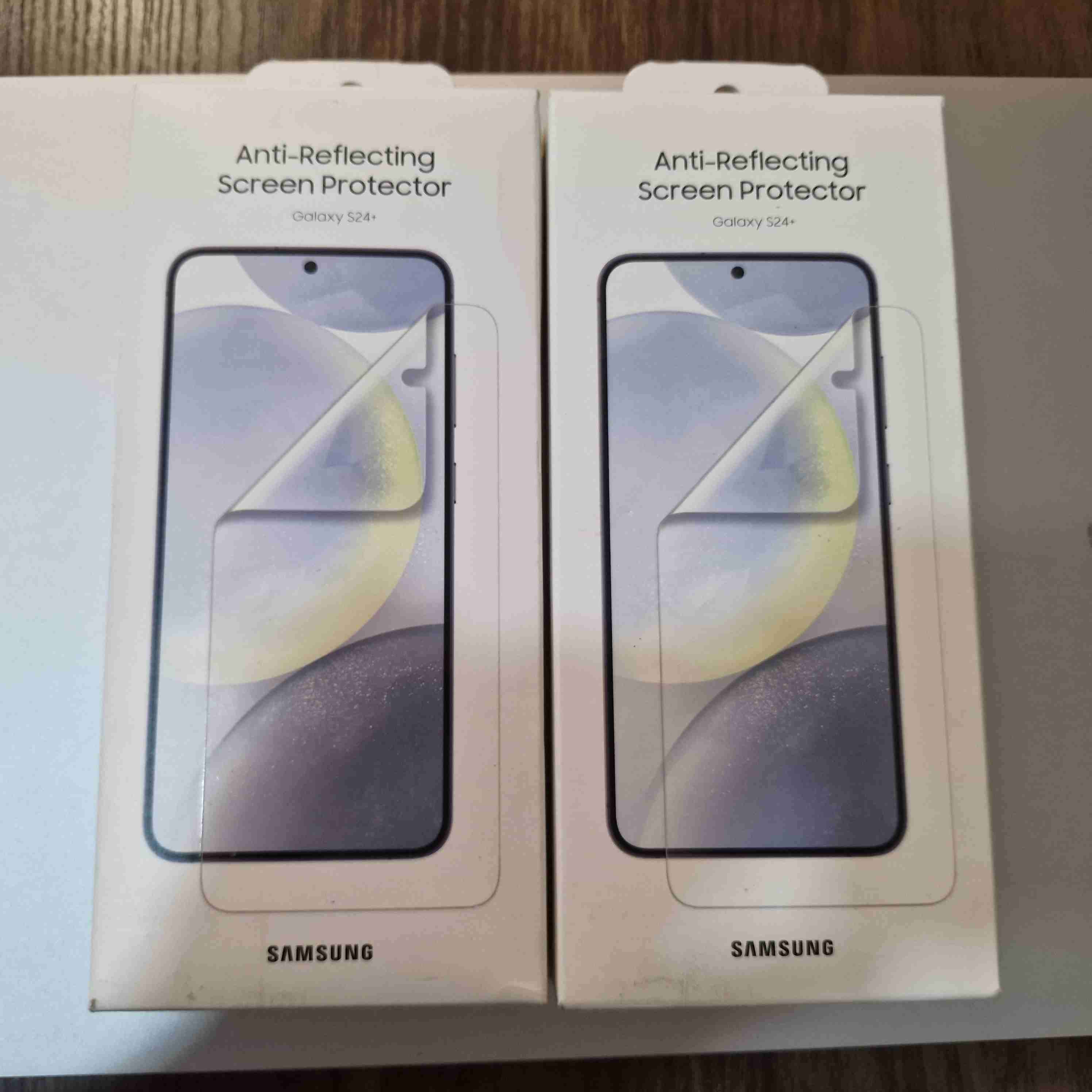 Protector de pantalla Galaxy S24+ - miniatura 1