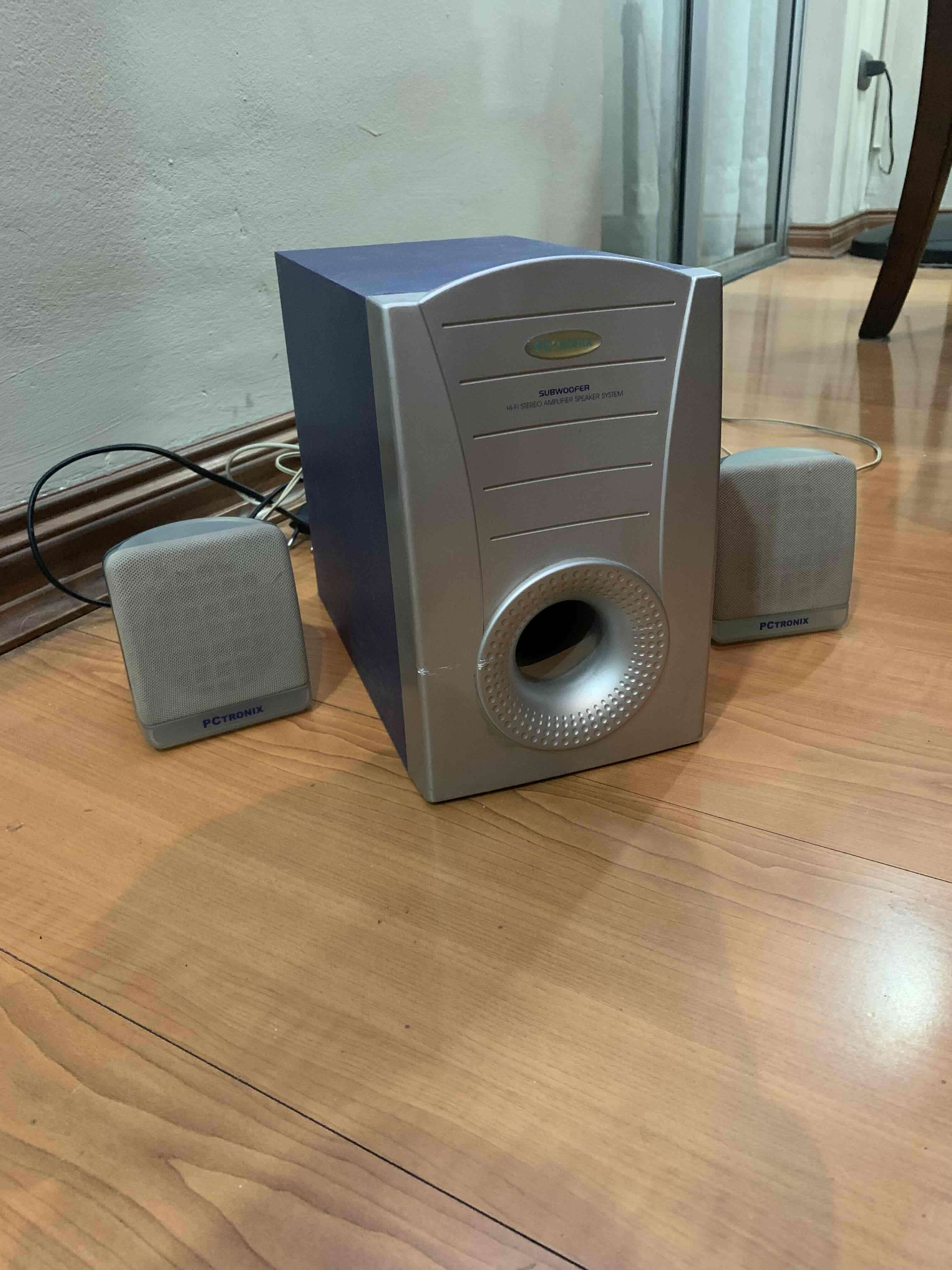 Sistema de parlantes PCTronix - miniatura 3