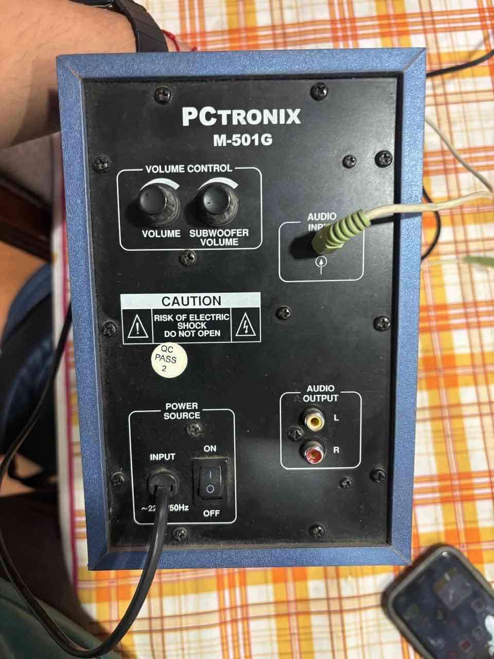 Sistema de parlantes PCTronix - miniatura 5