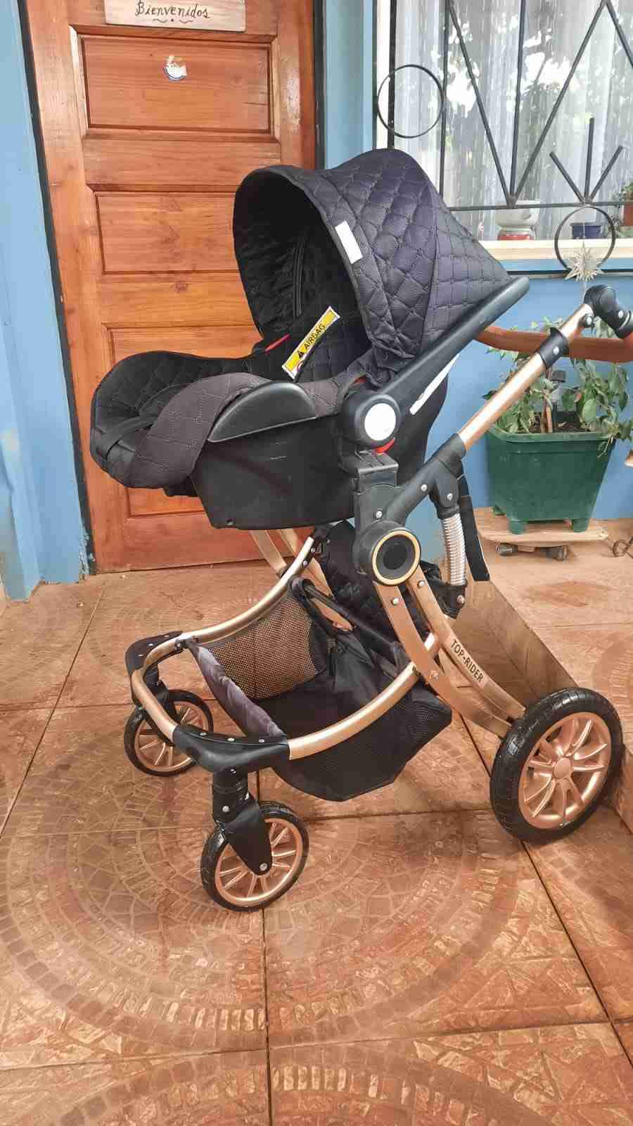 Coche INFANTI  top rider - miniatura 1