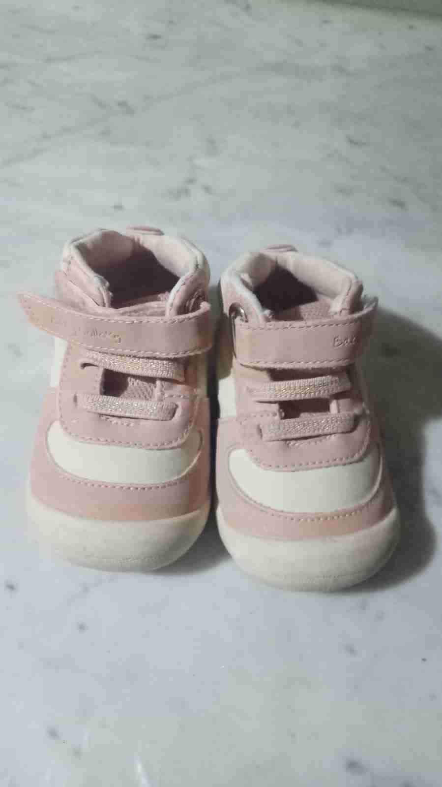 Zapatillas bebé rosa y blanco - miniatura 2