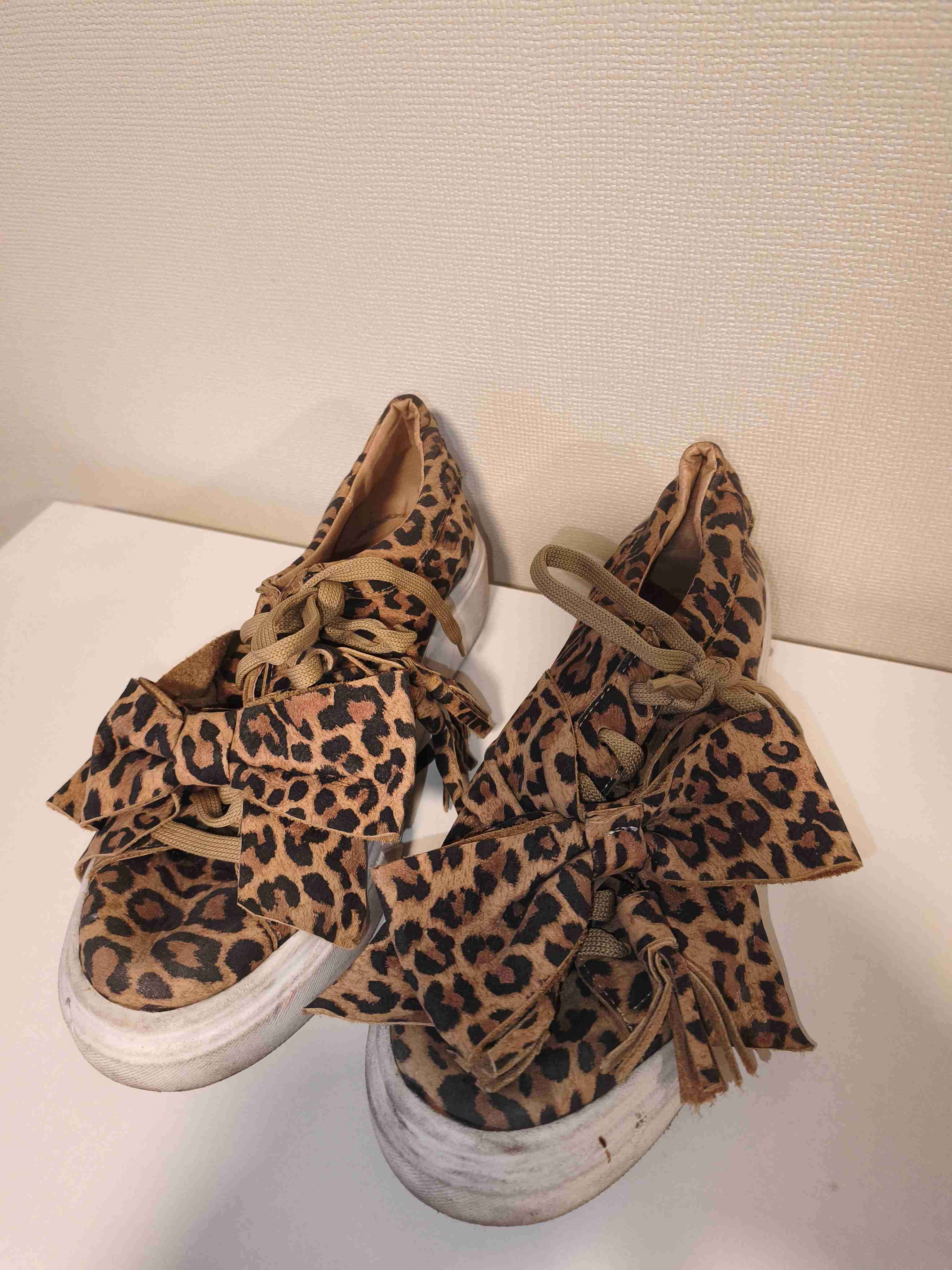 Zapatillas animal print con lazo - 2