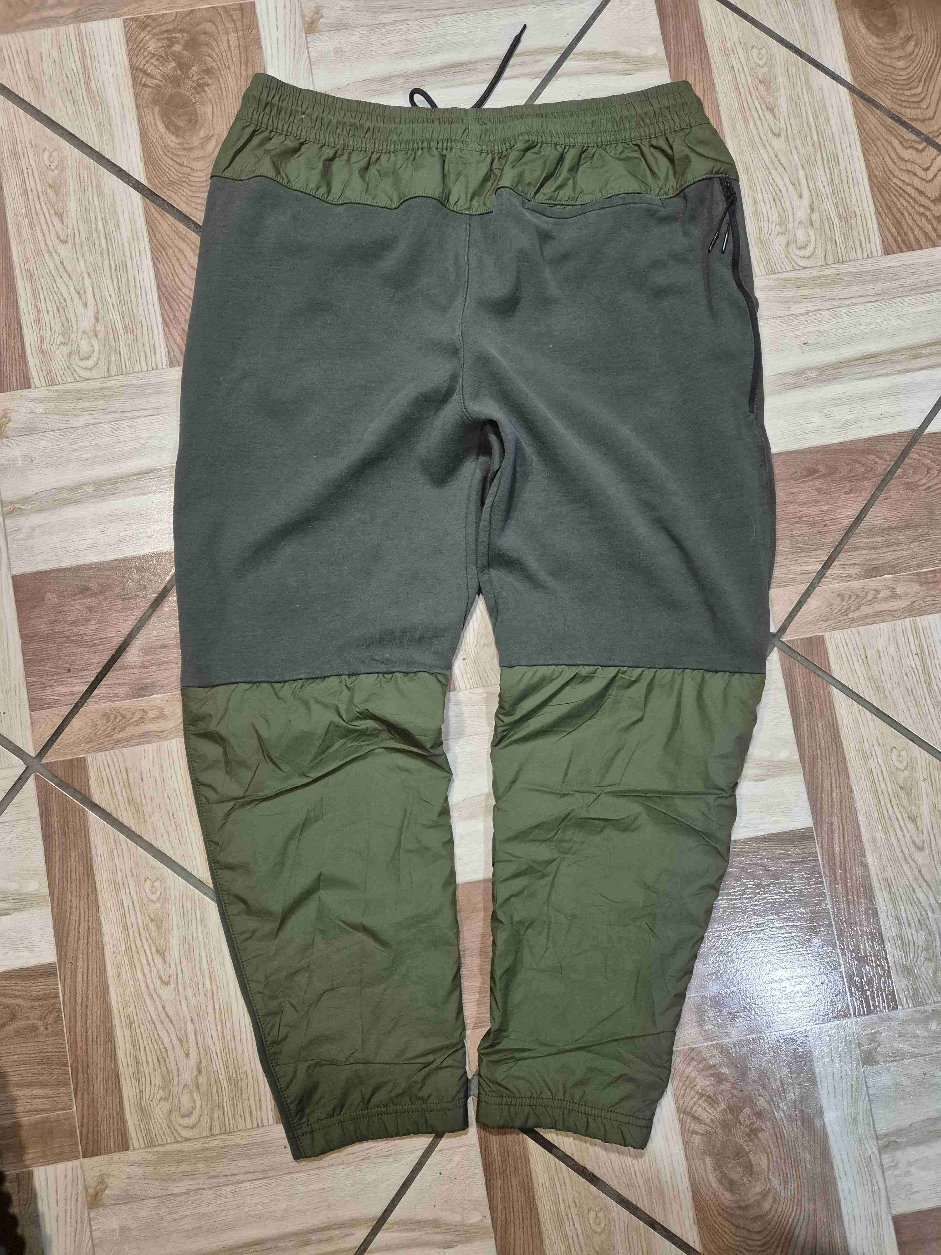 Pantalón Nike deportivo verde oscuro - miniatura 2
