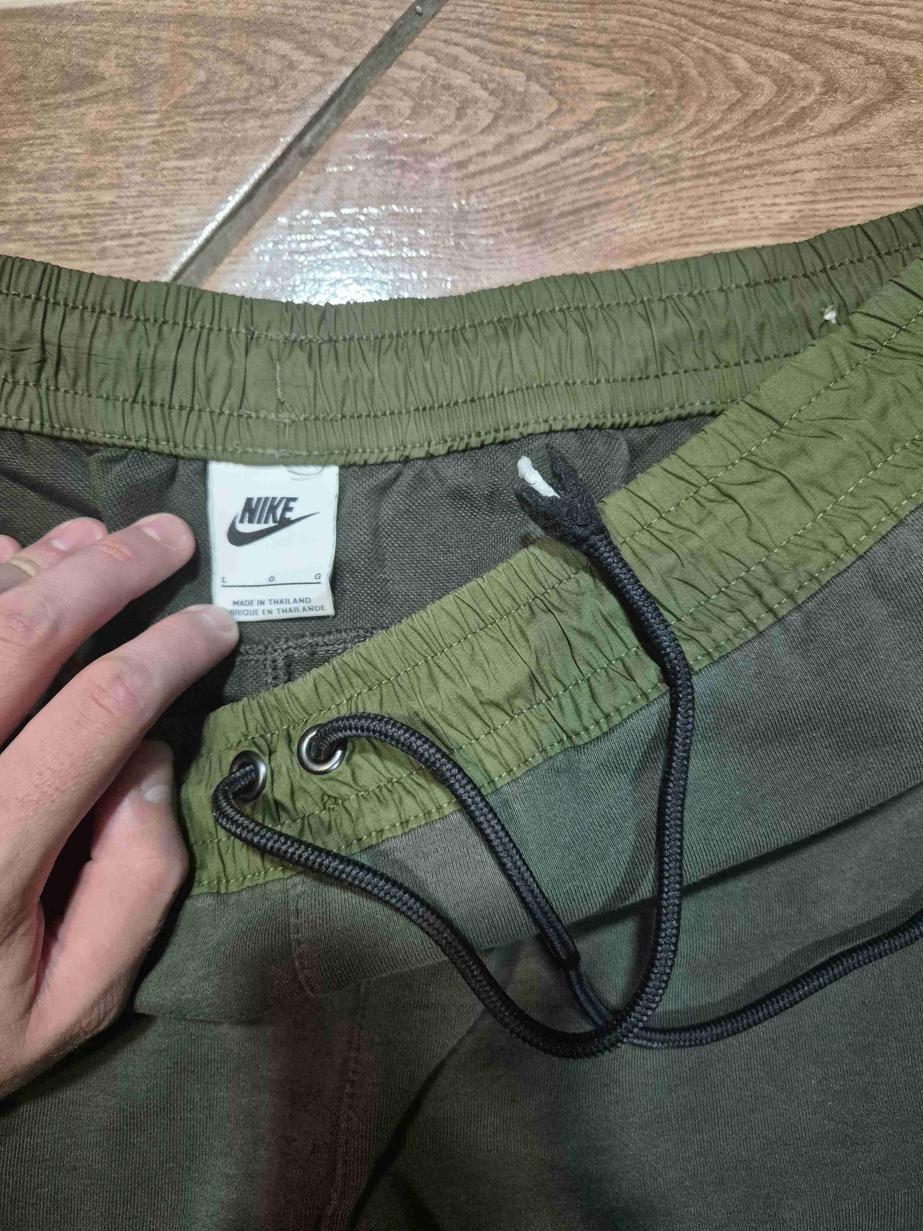 Pantalón Nike deportivo verde oscuro - miniatura 3