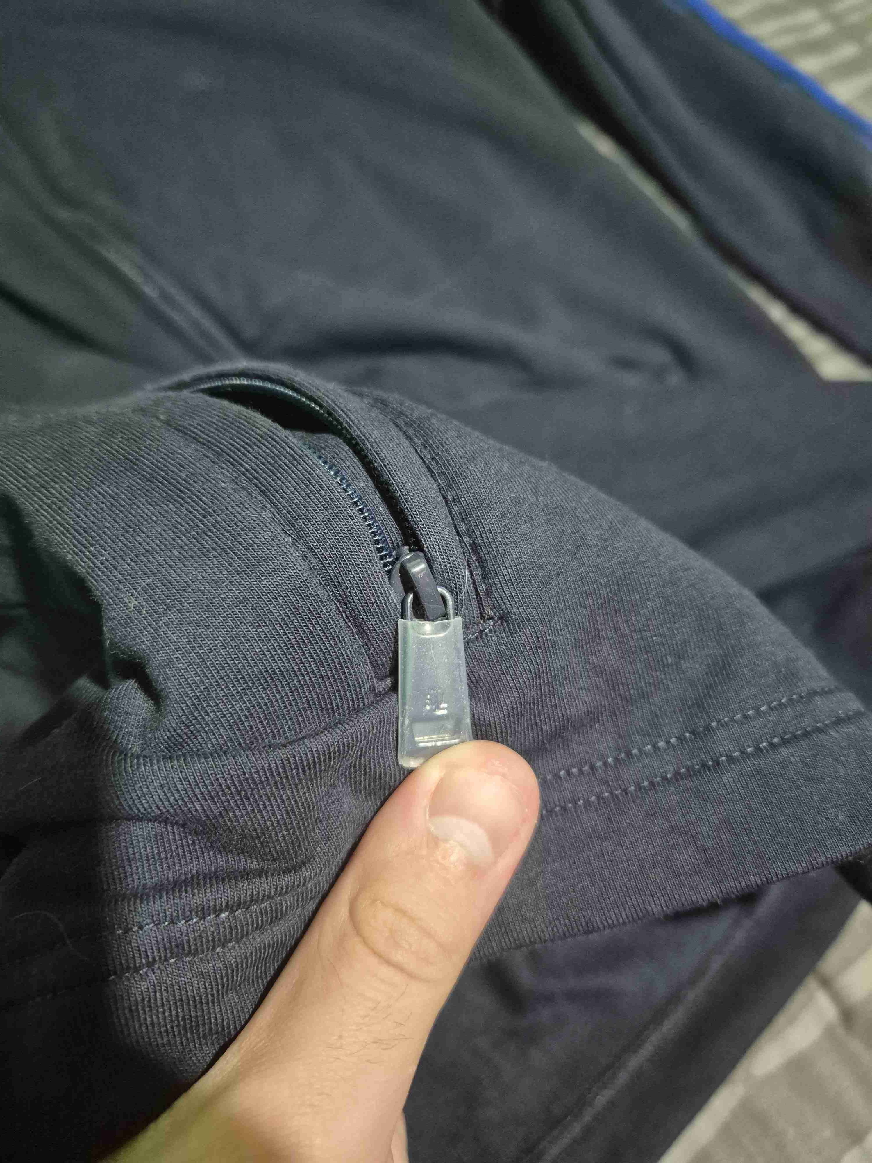 Poleron deportivo azul oscuro con líneas azules - miniatura 3