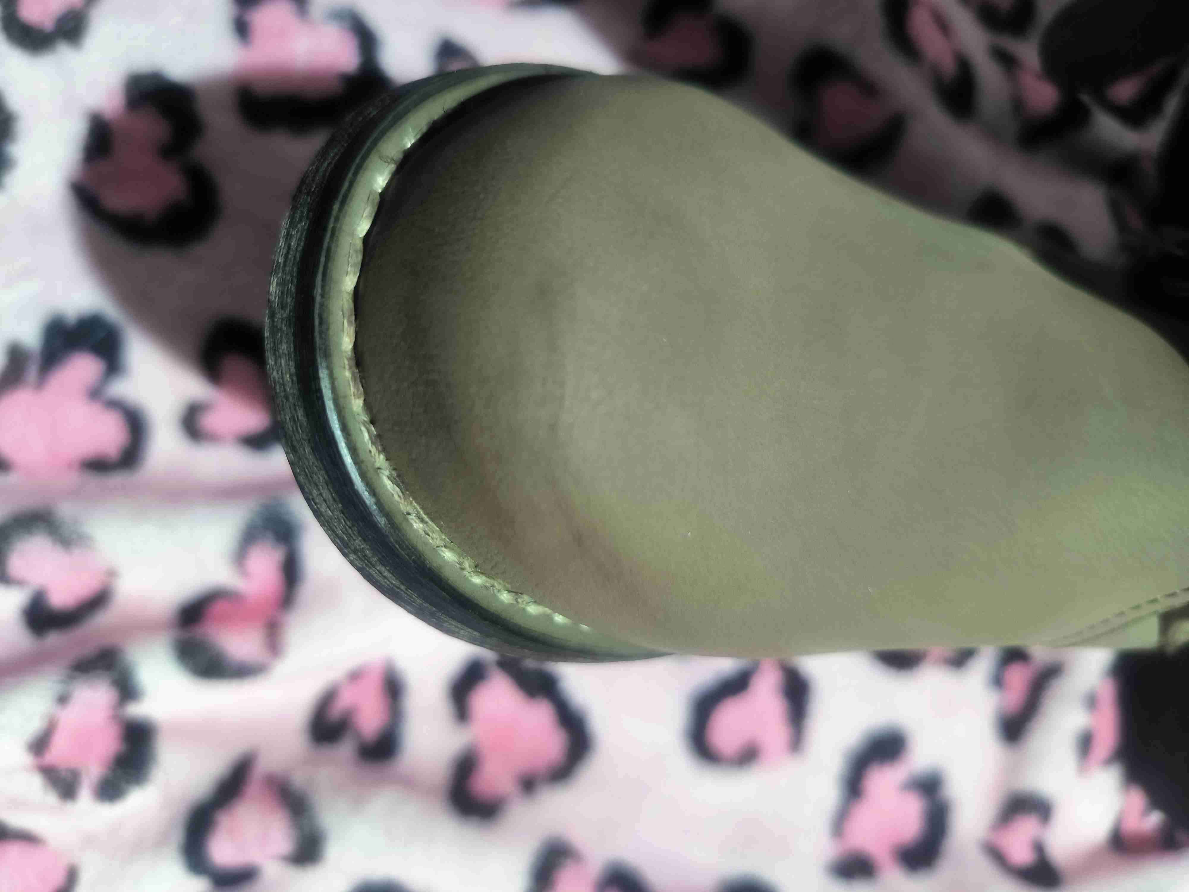 Botas con calavera brillante - miniatura 6