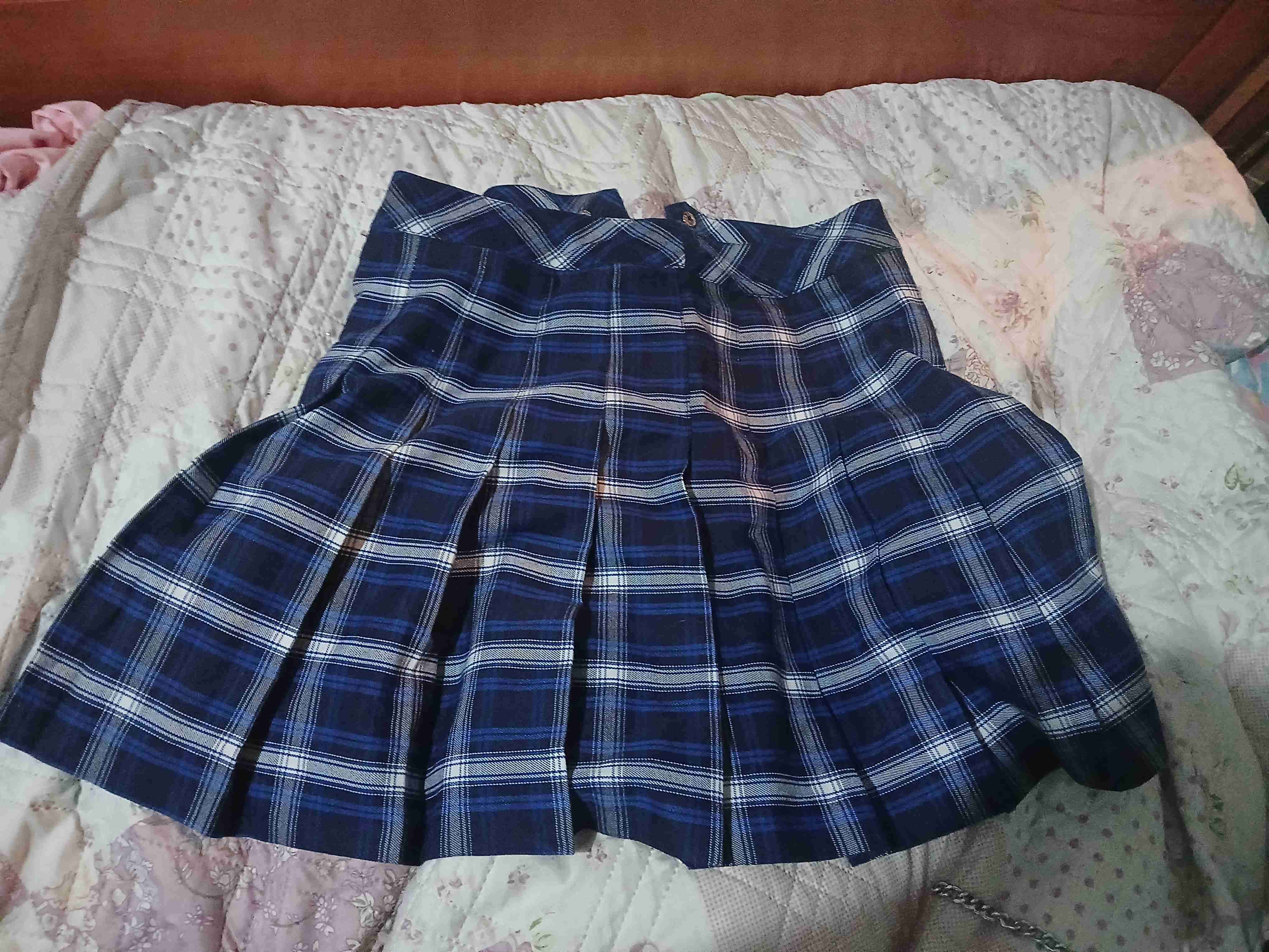 Falda tableada a cuadros azul