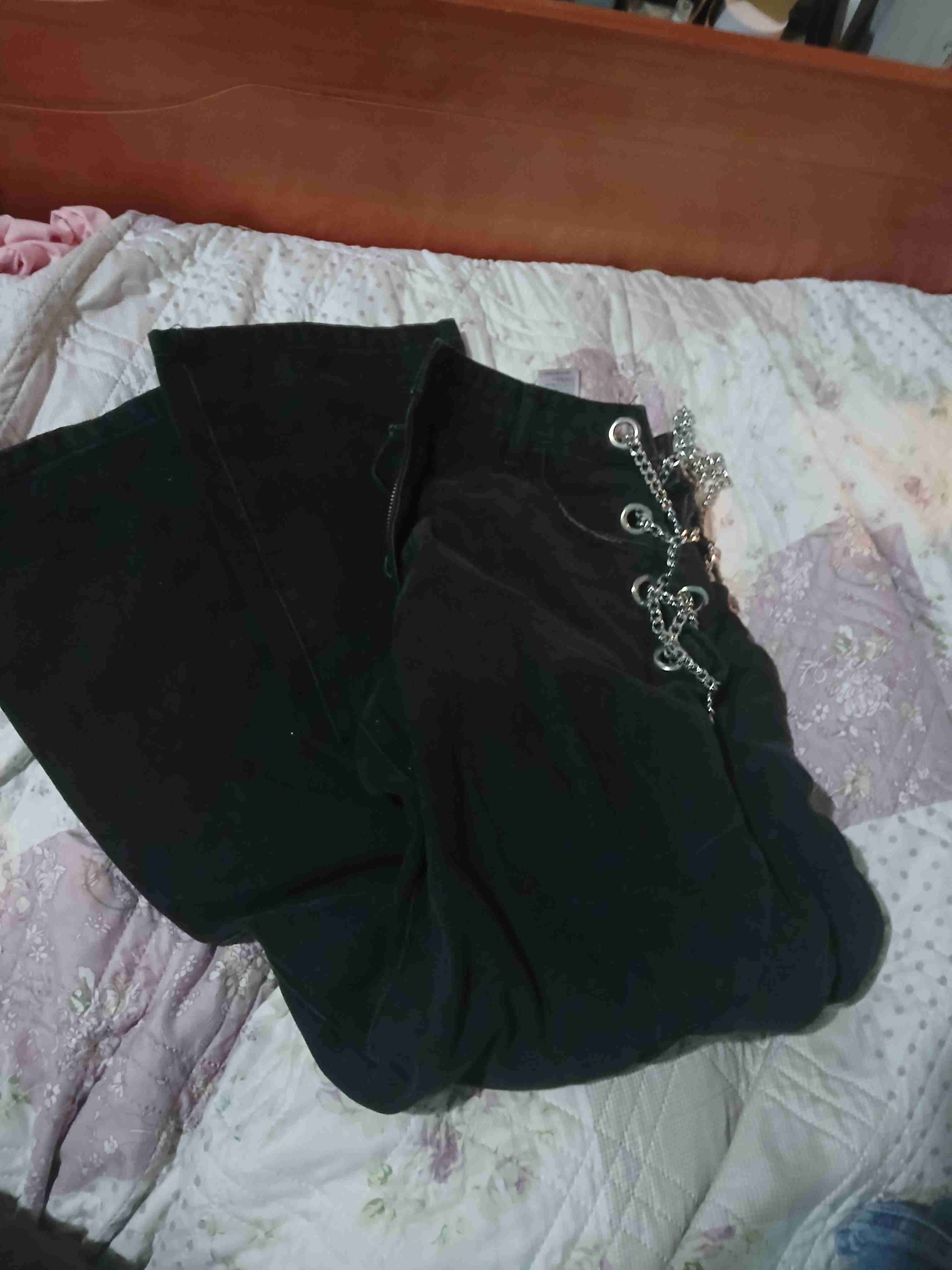 Pantalones negros con cadenas - miniatura 1