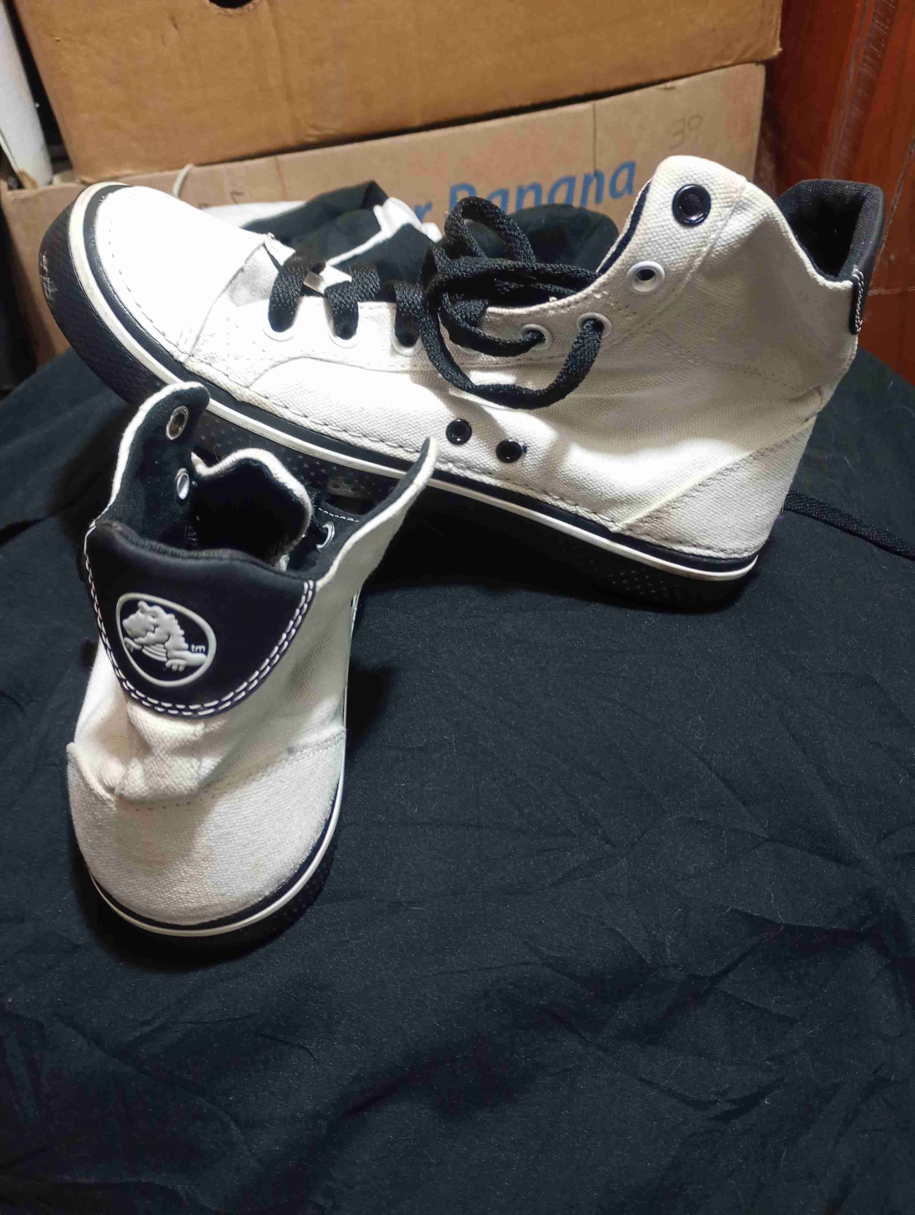 Zapatillas blancas de lona