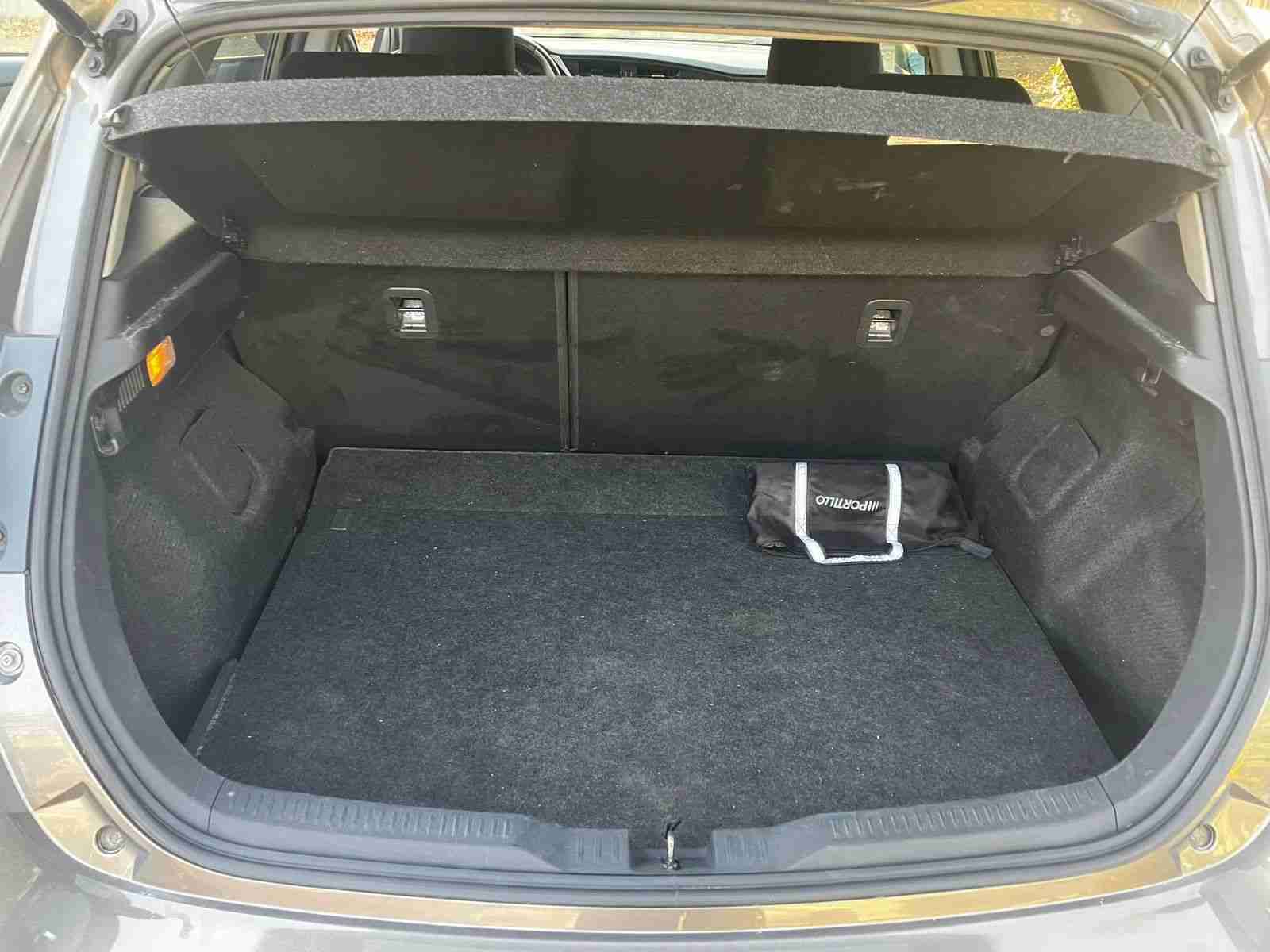 Toyota auris 2018 - 5