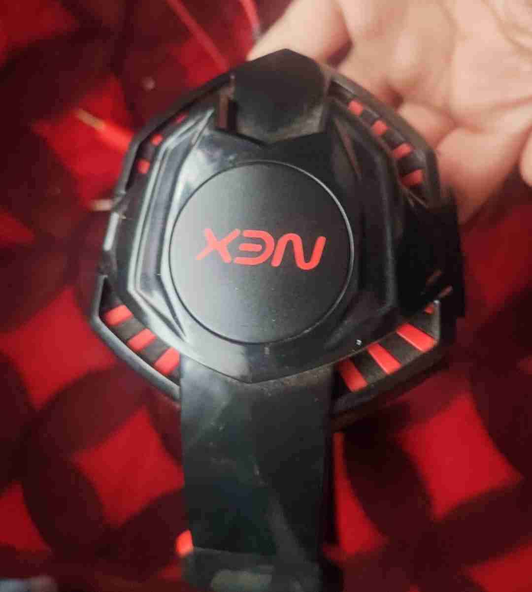 Audífonos NEX con luces LED - miniatura 1