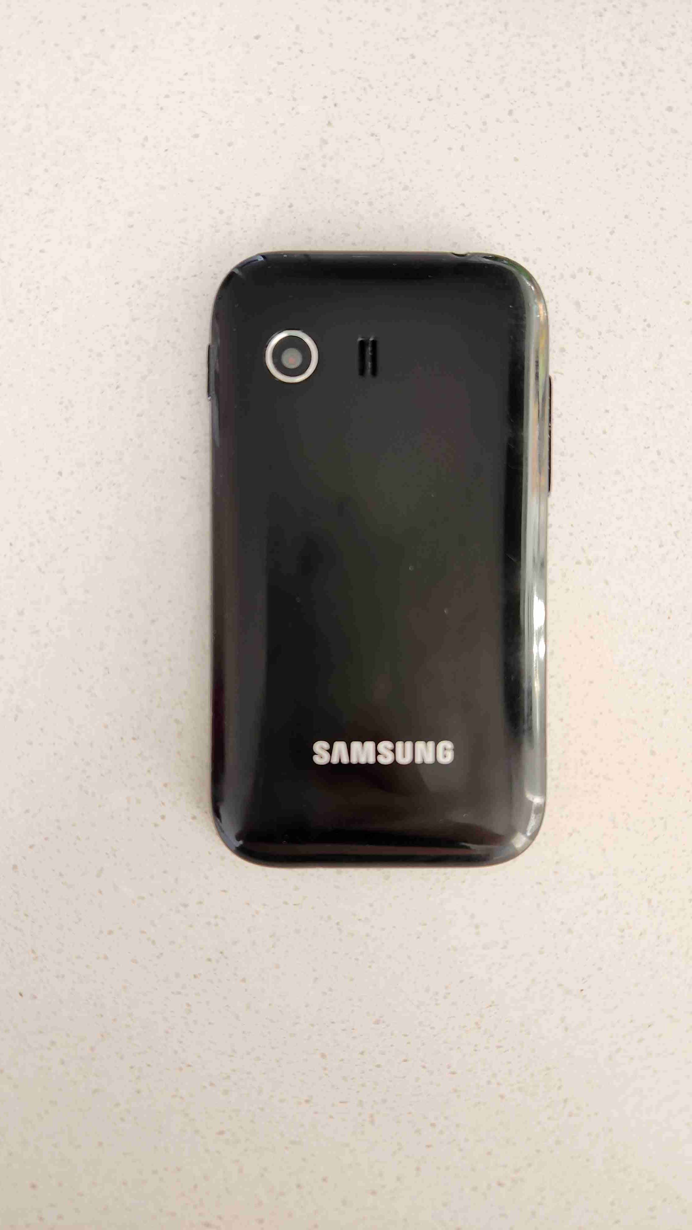 Celular Samsung young - miniatura 3