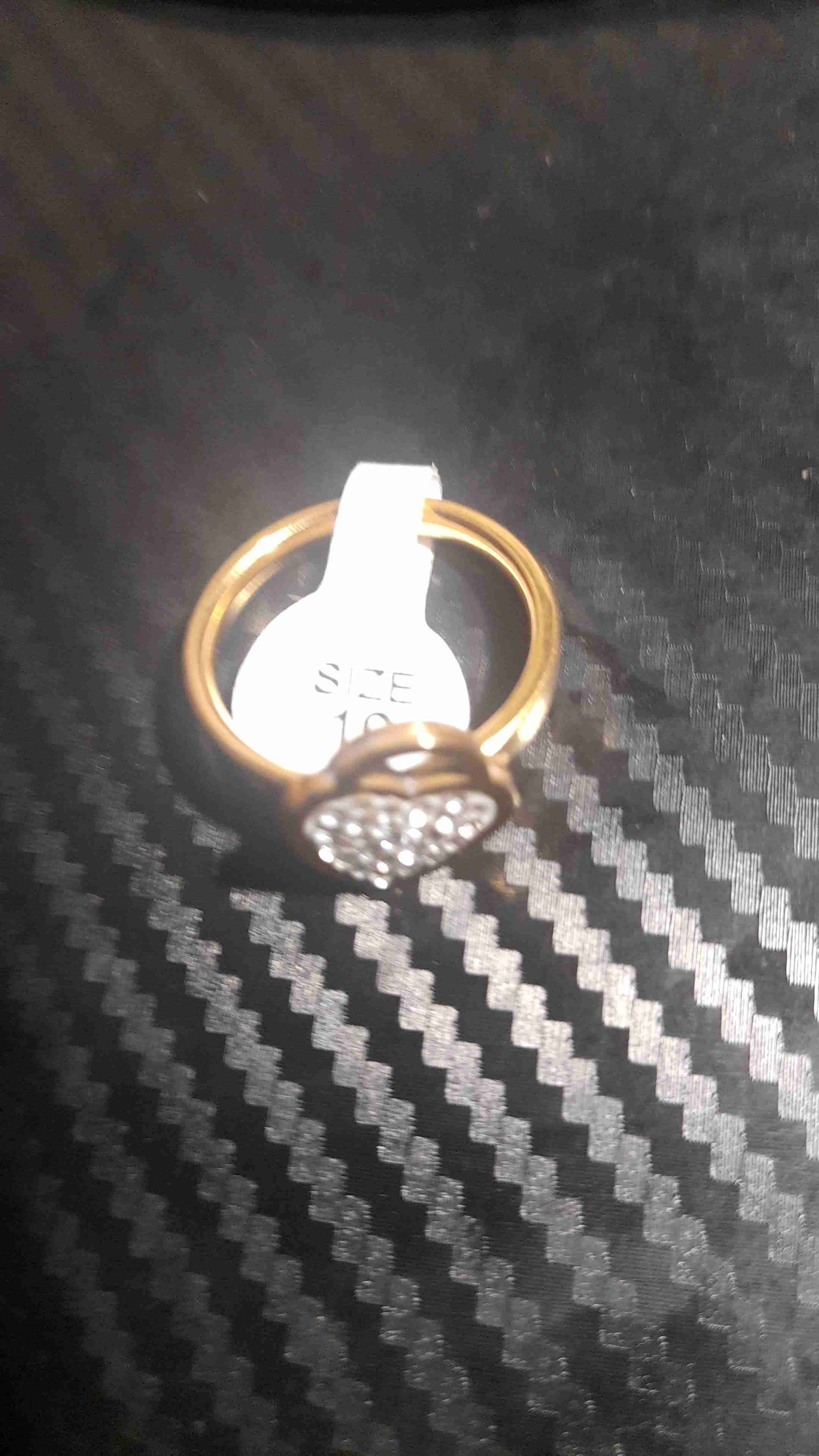 Anillo dorado 💍 con piedras 💎 - miniatura 2