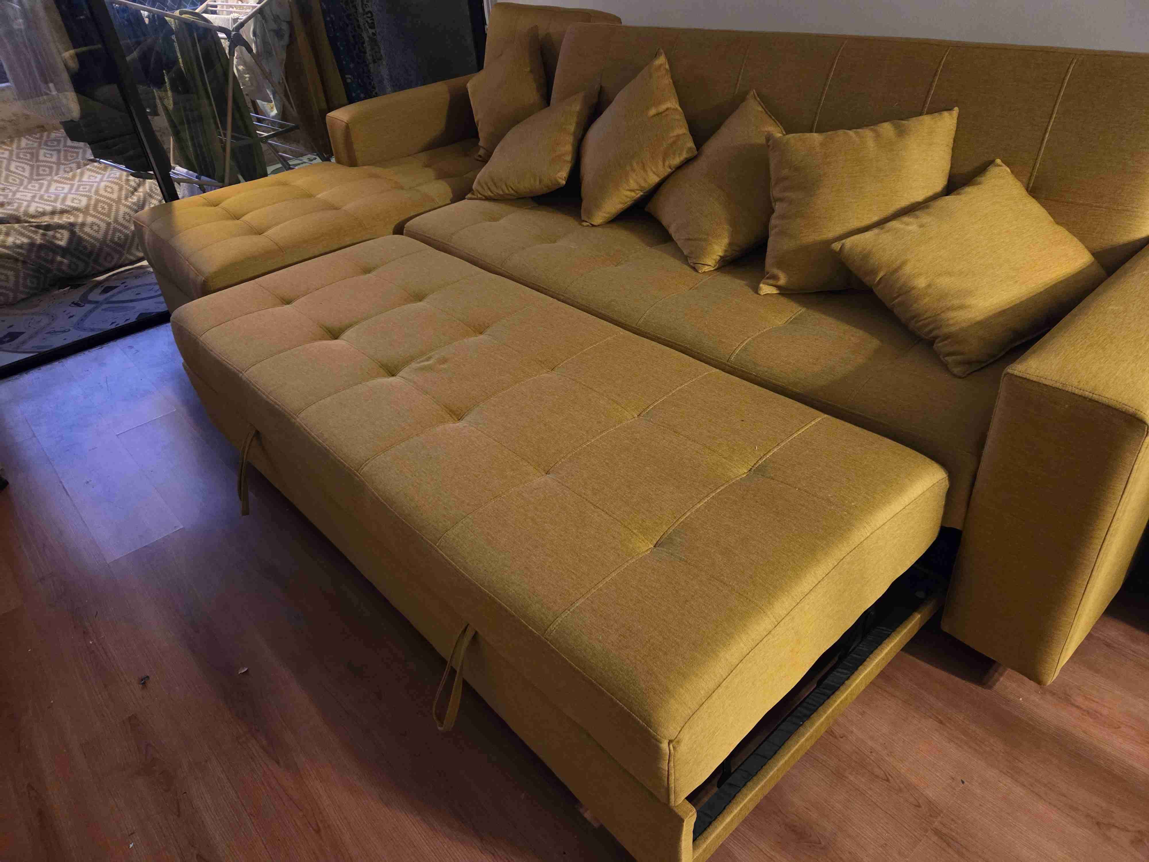 Sofá seccional color mostaza - 3