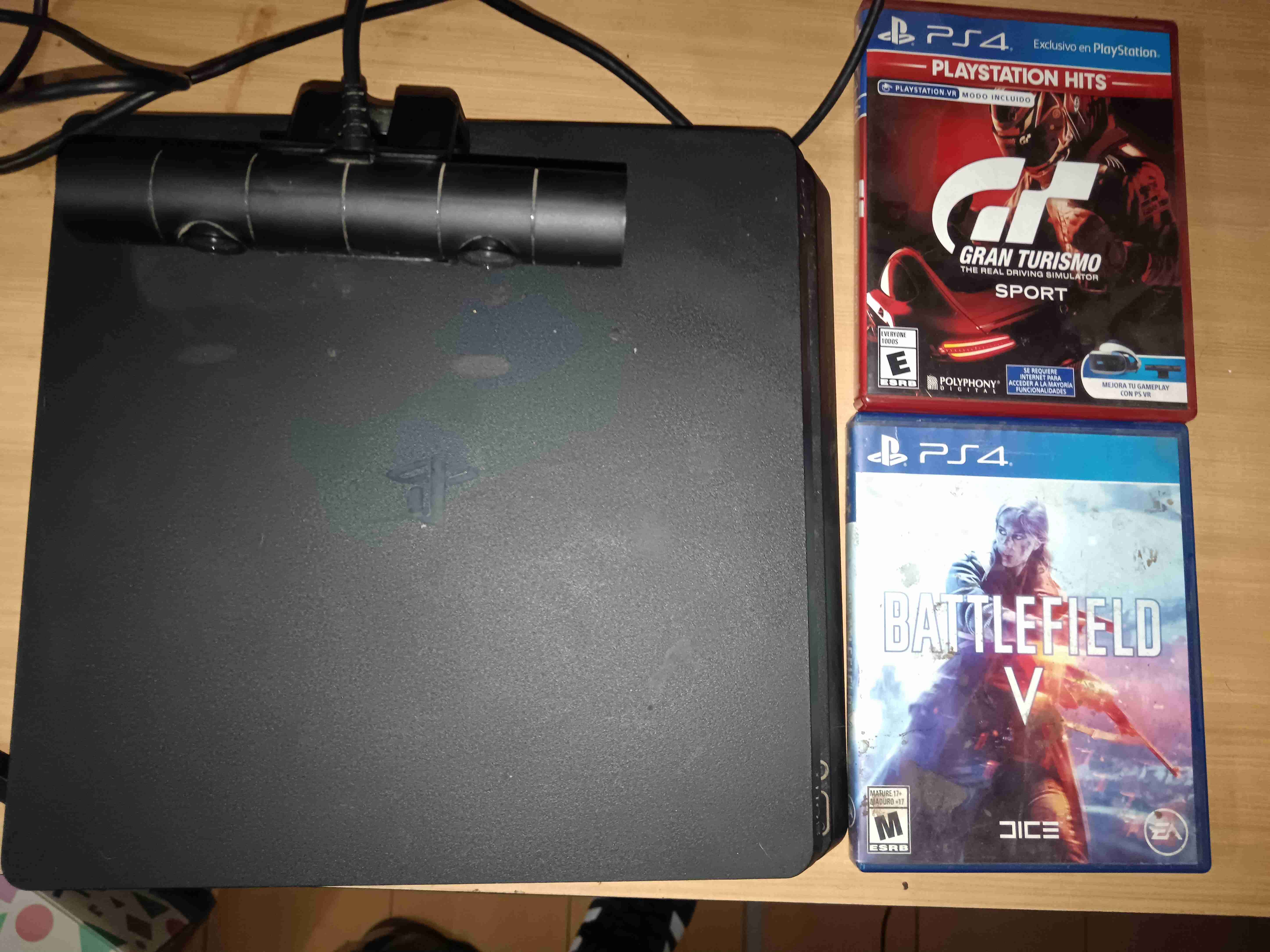 Consola PS4 con VR y juegos - miniatura 4