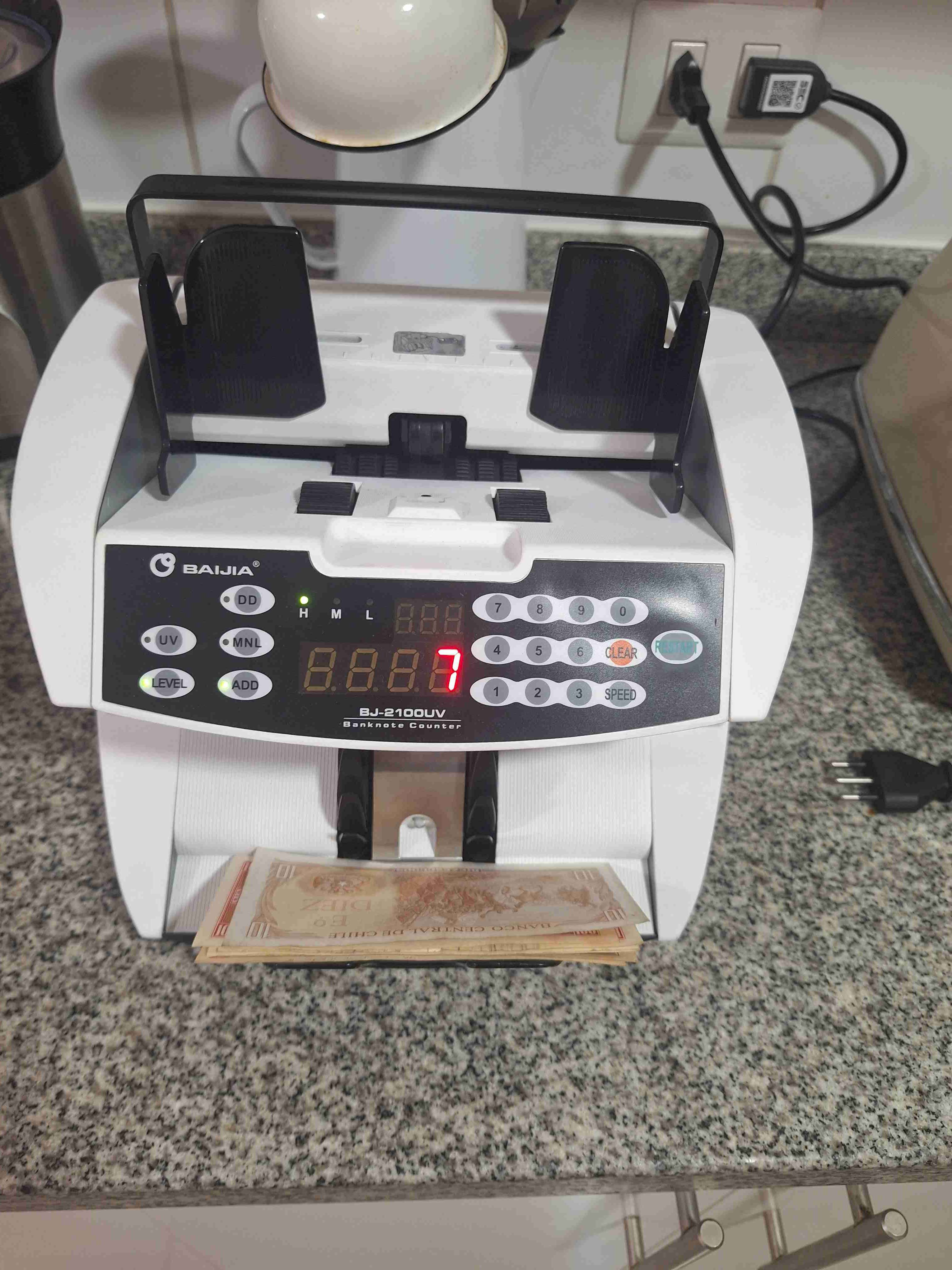 Contadora de billetes profesional Baijia - miniatura 1