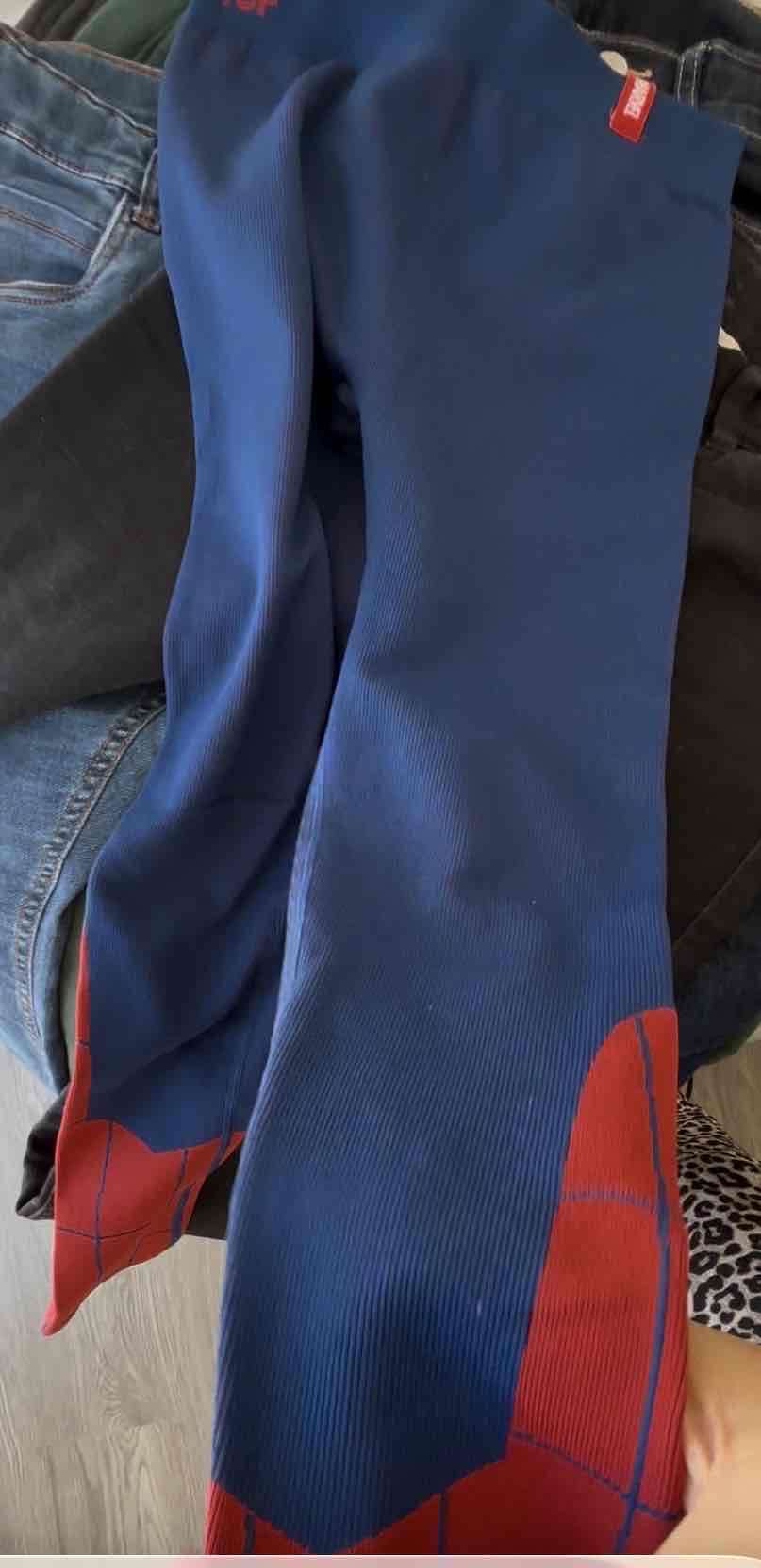 Polera azul de superhéroe primara capa - 2