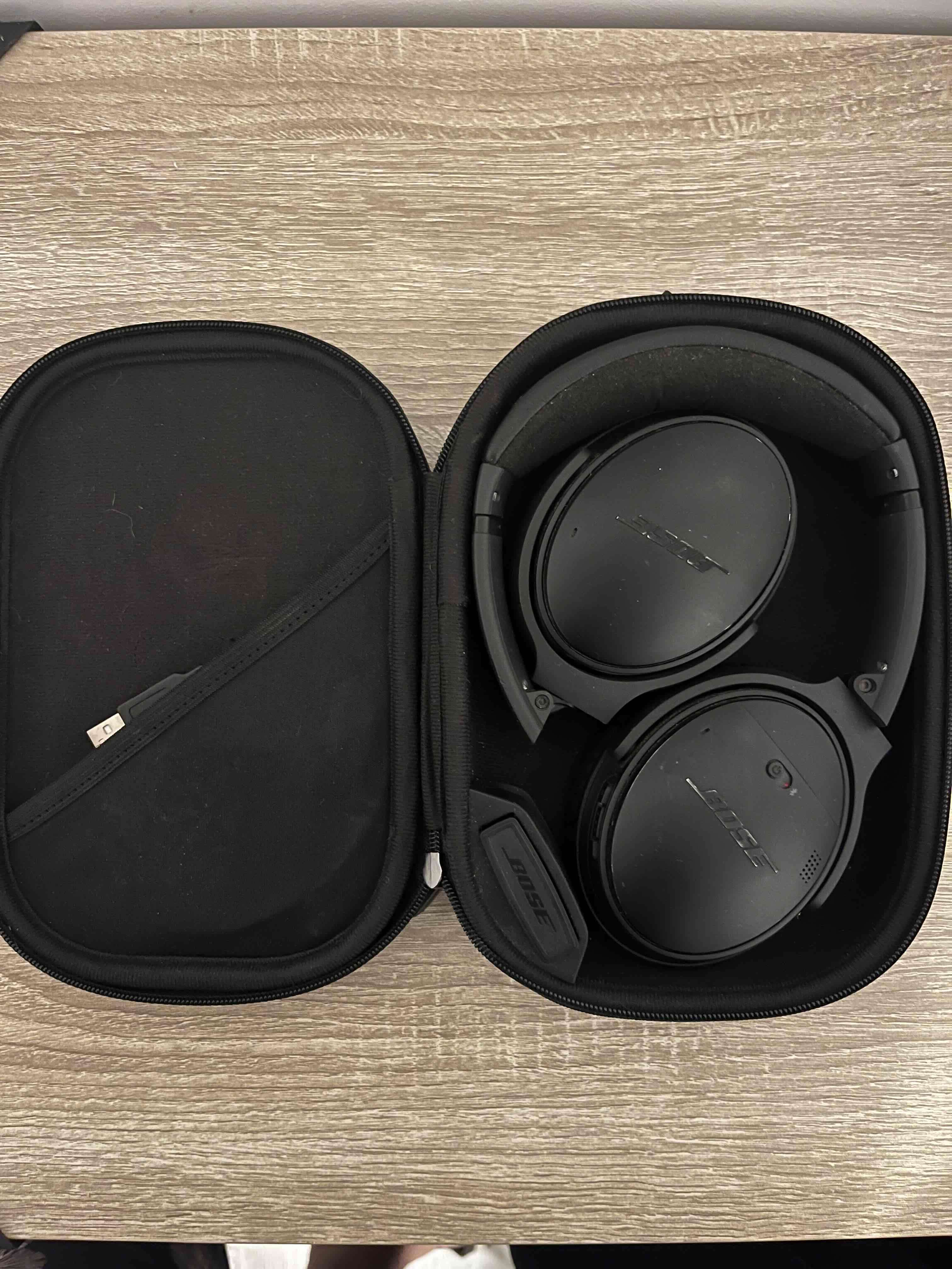 Bose Quietcomfort 35 - 7