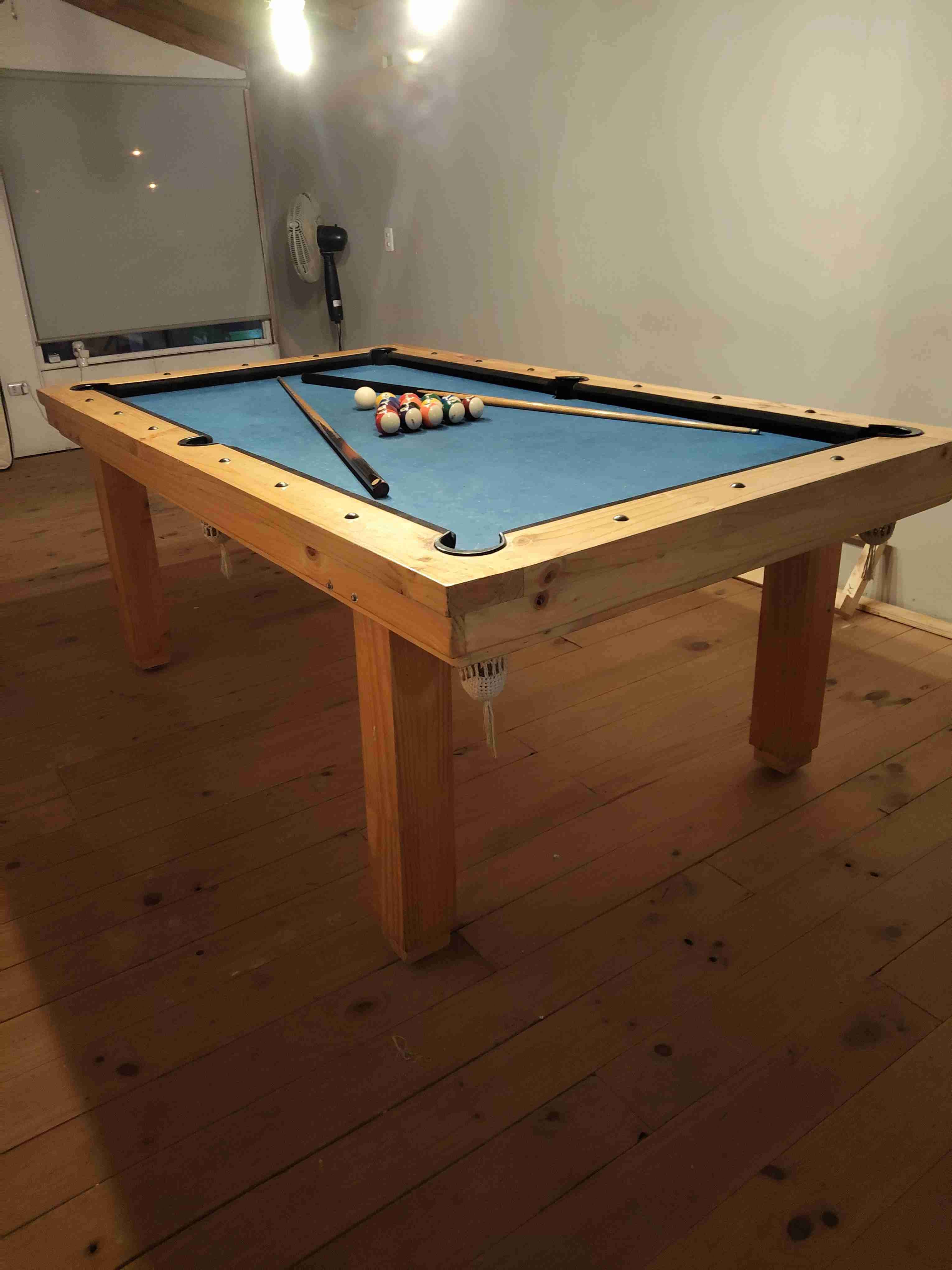 Mesa de pool de madera - miniatura 2