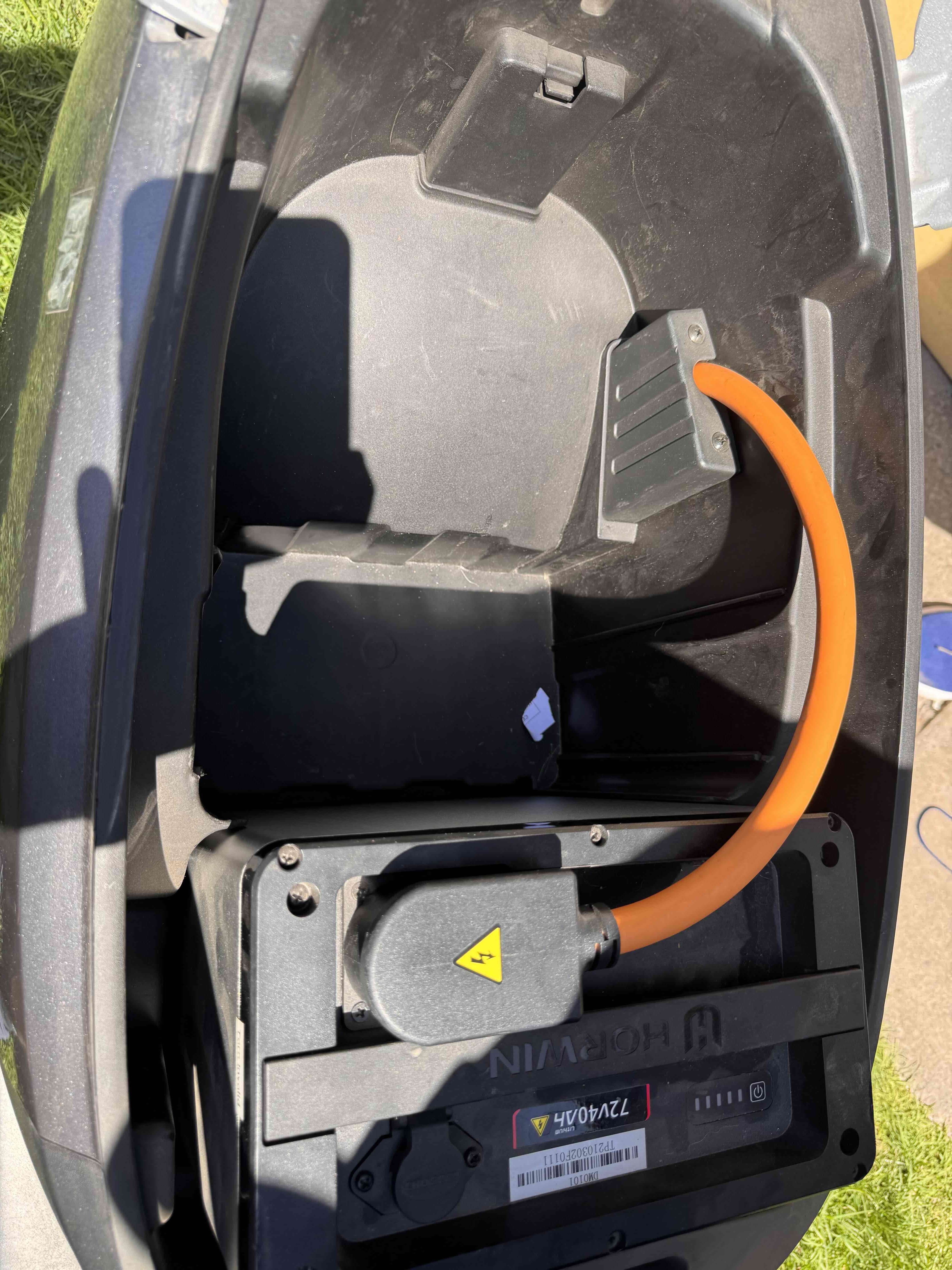 Moto  eléctrica  con pantalla digital - miniatura 5