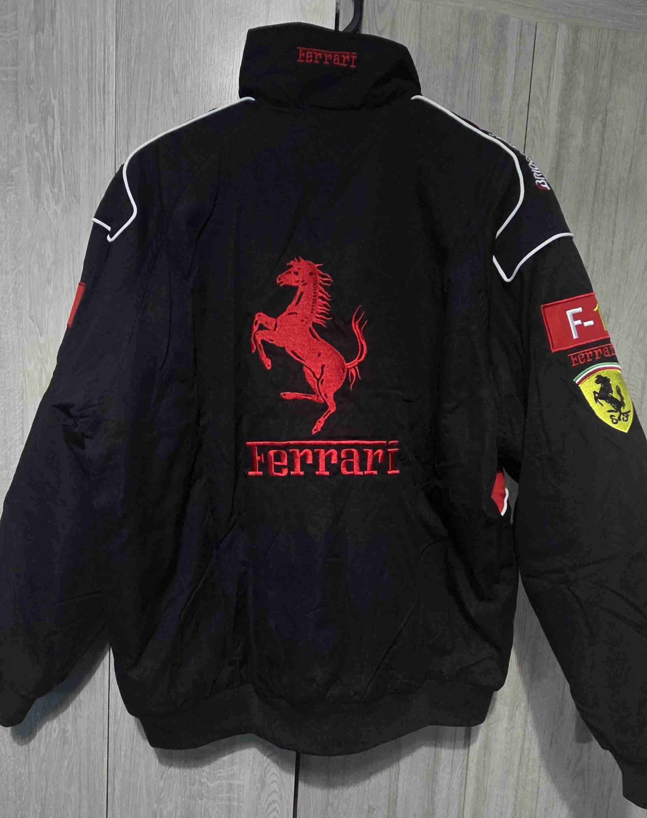 Chaqueta Ferrari Fórmula 1 negra - 2