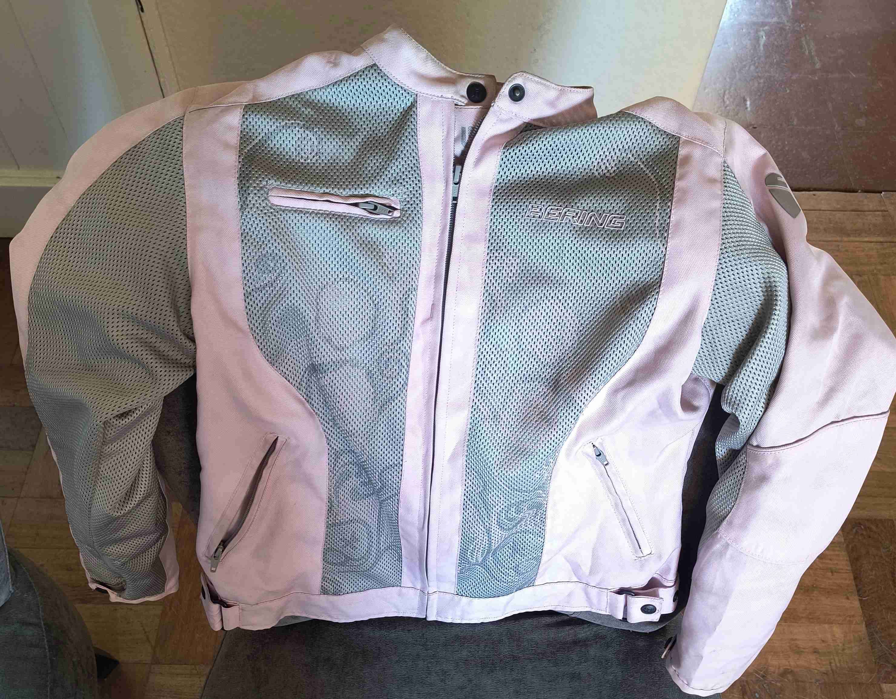 Chaqueta de moto rosa y gris - miniatura 1