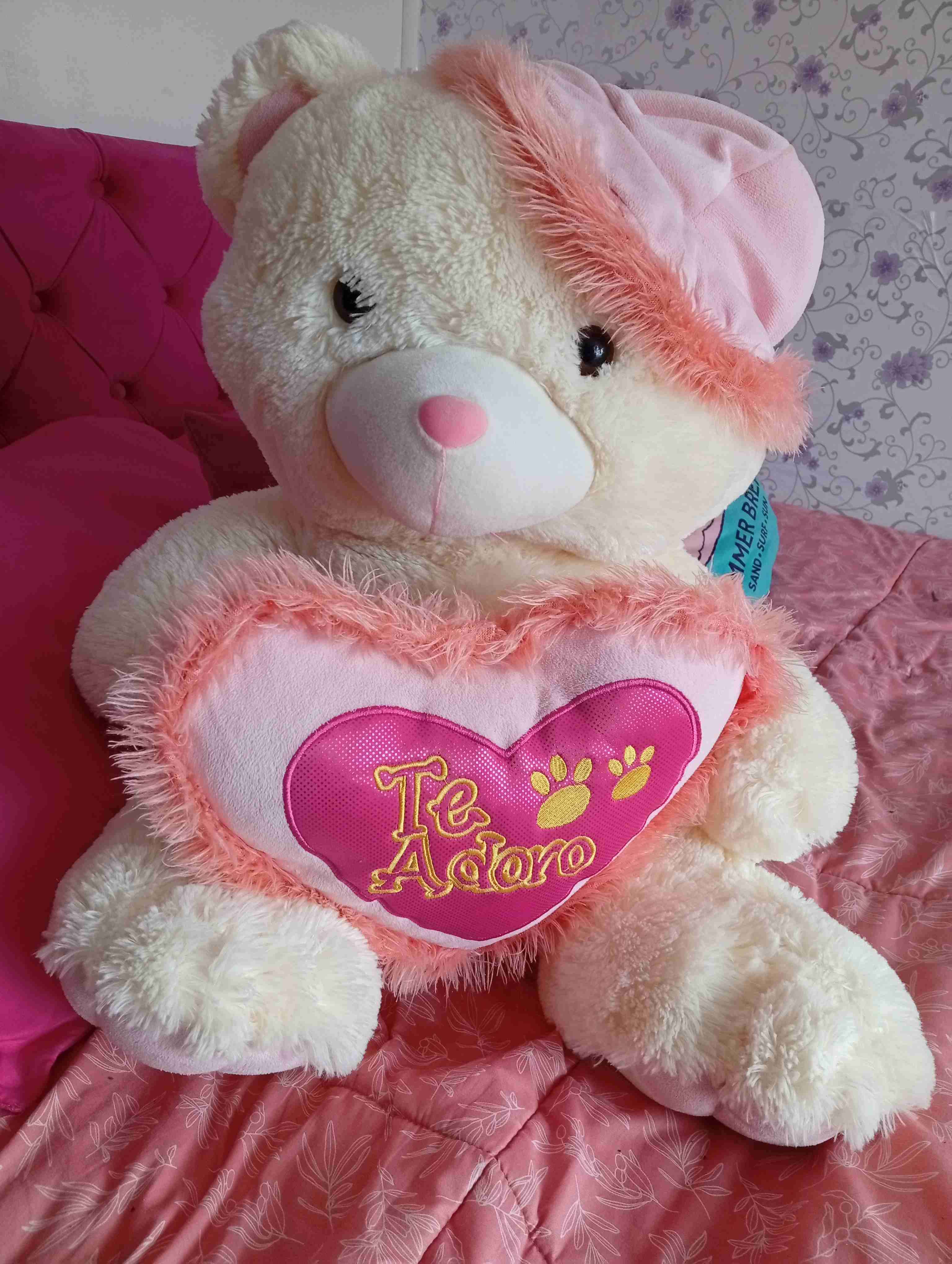 Peluche oso con gorro rosa