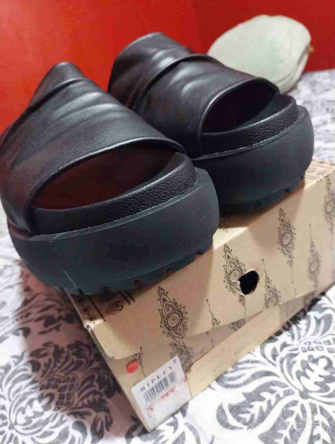 Sandalias negras N°39 - miniatura 1