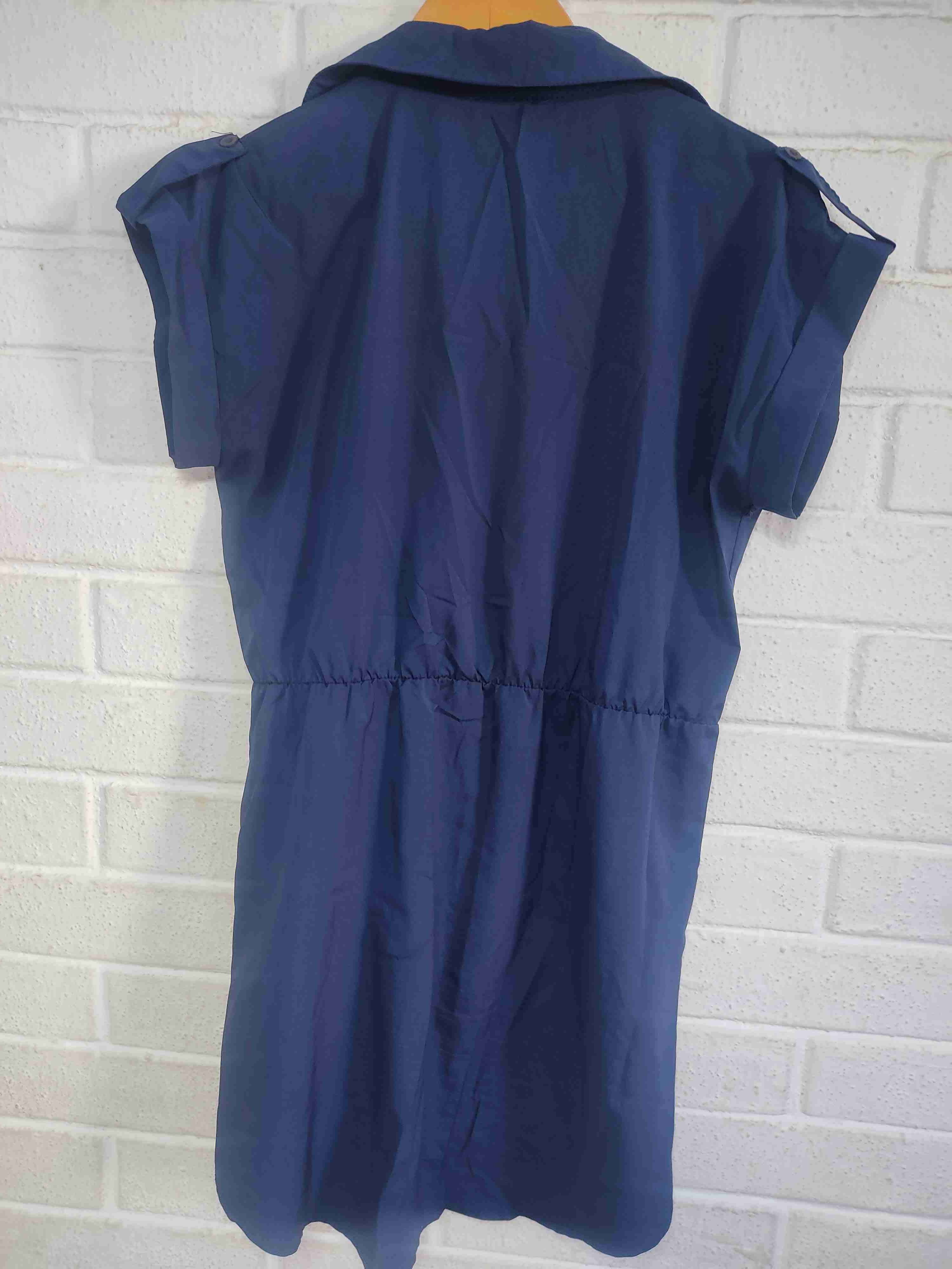 Vestido azul sin mangas - 2