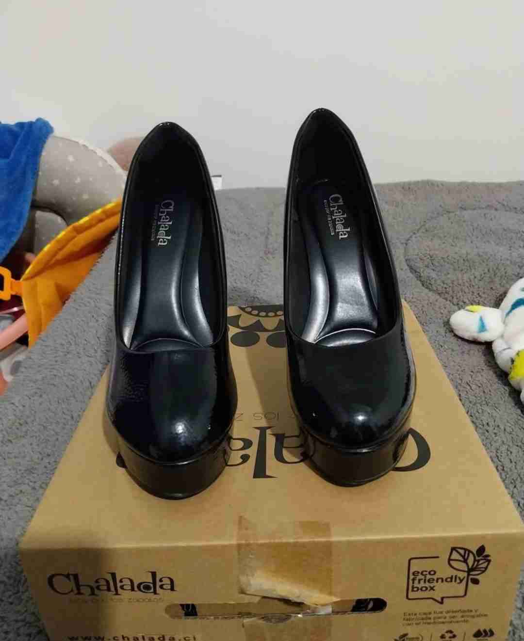 Zapatos de tacón negro Chalada - miniatura 1