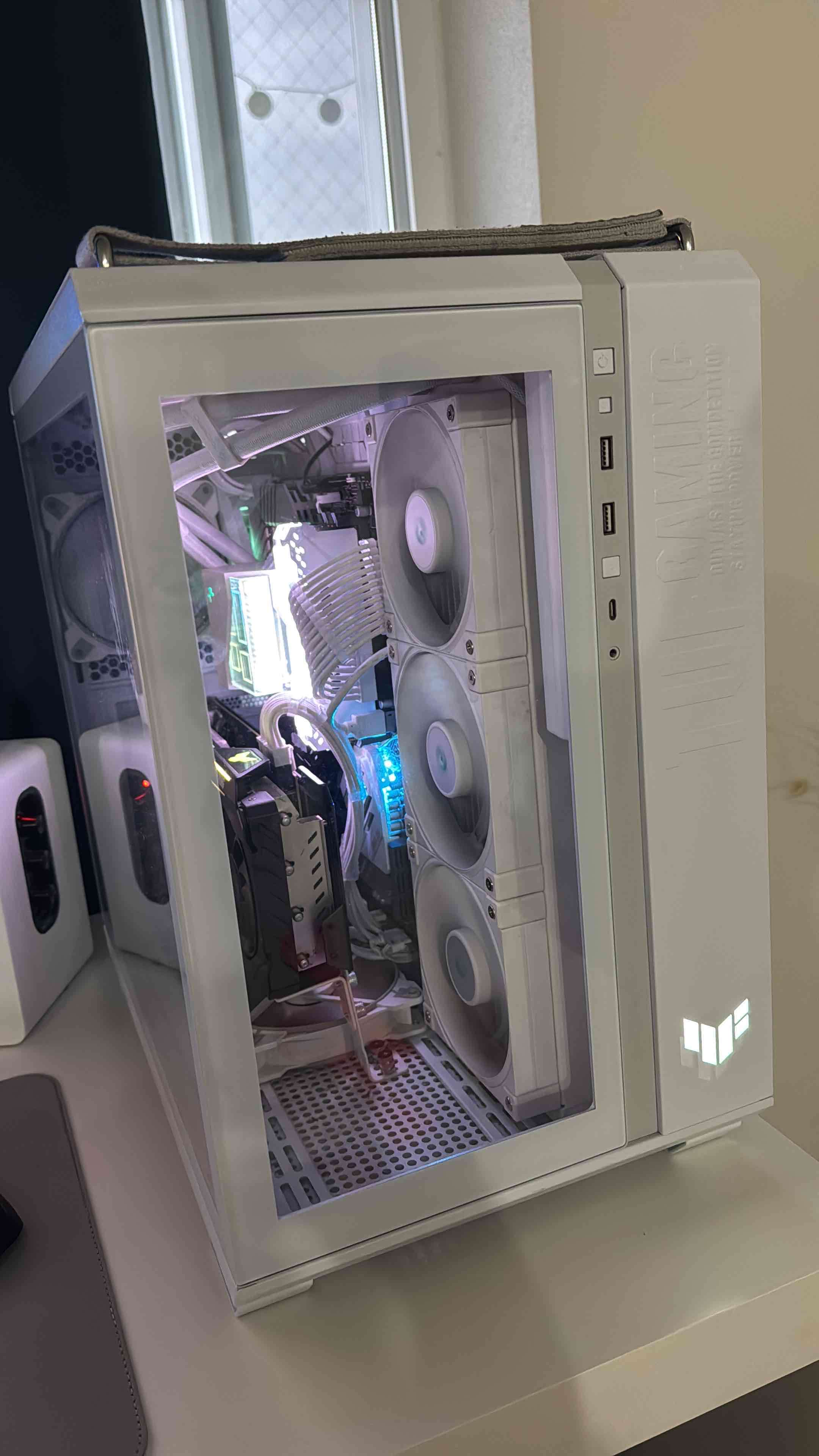 PC Gamer potente y moderno - miniatura 2