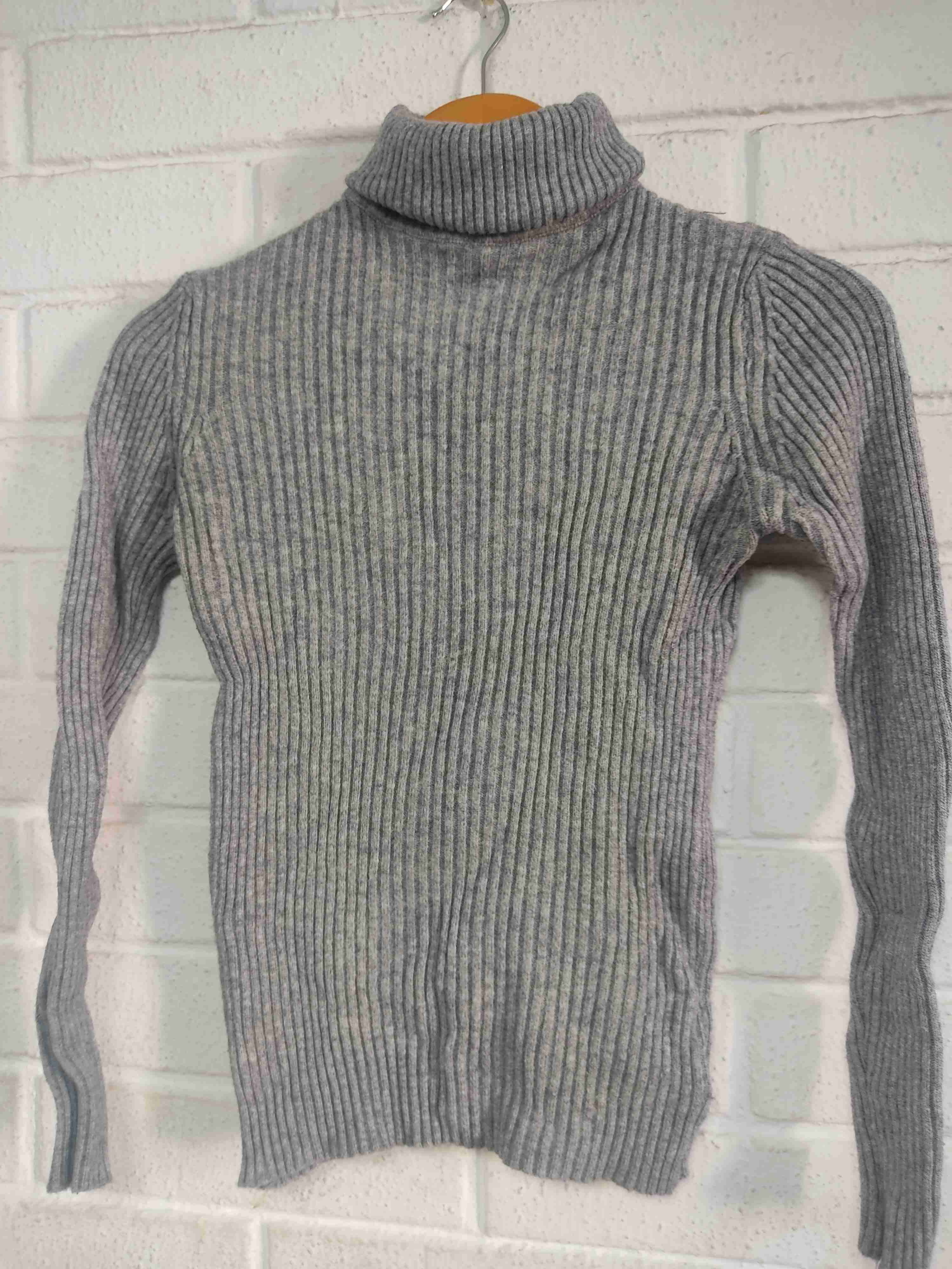 Suéter cuello alto gris - miniatura 3