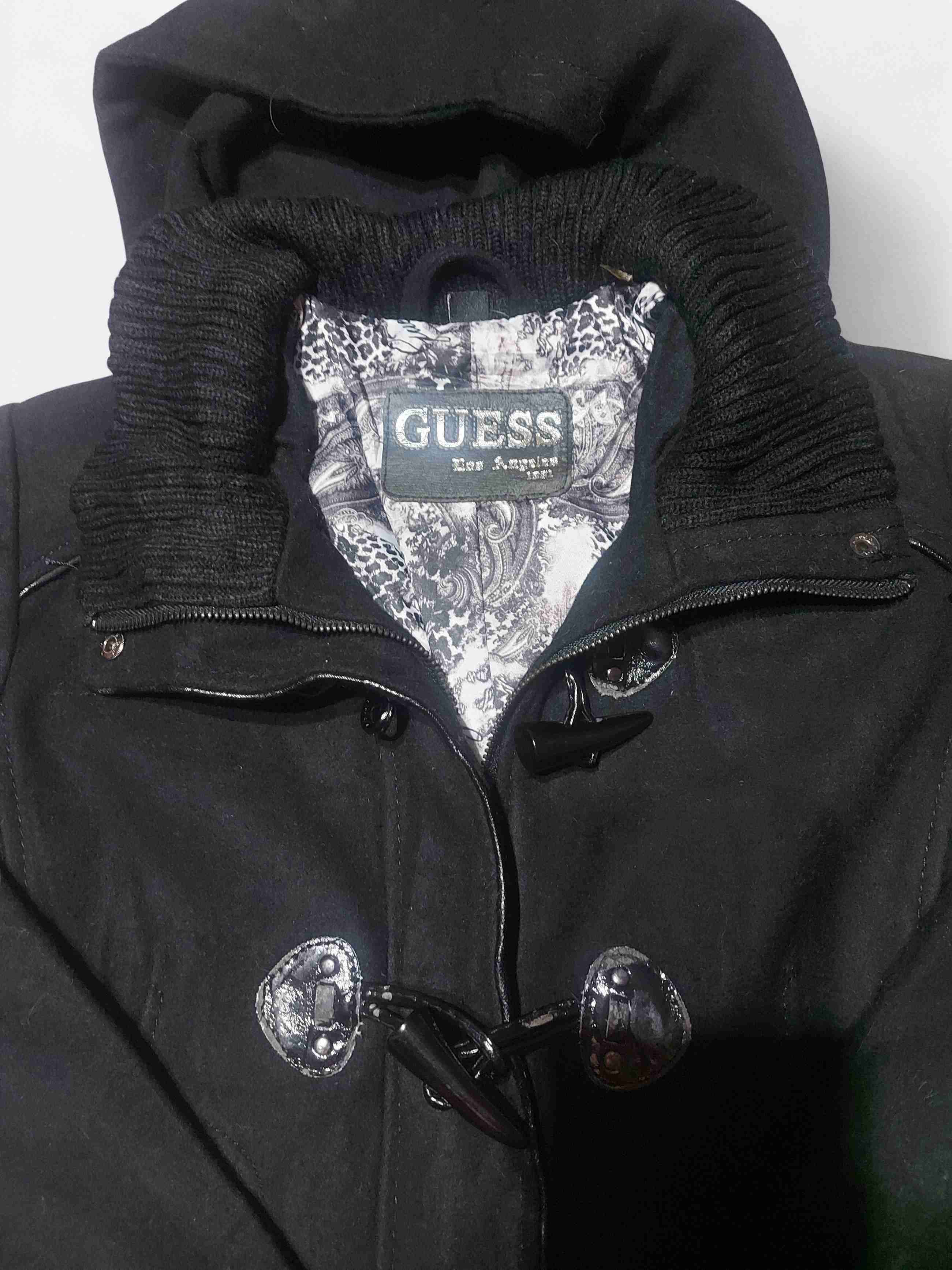Abrigo negro con capucha Guess, Talla S - miniatura 2