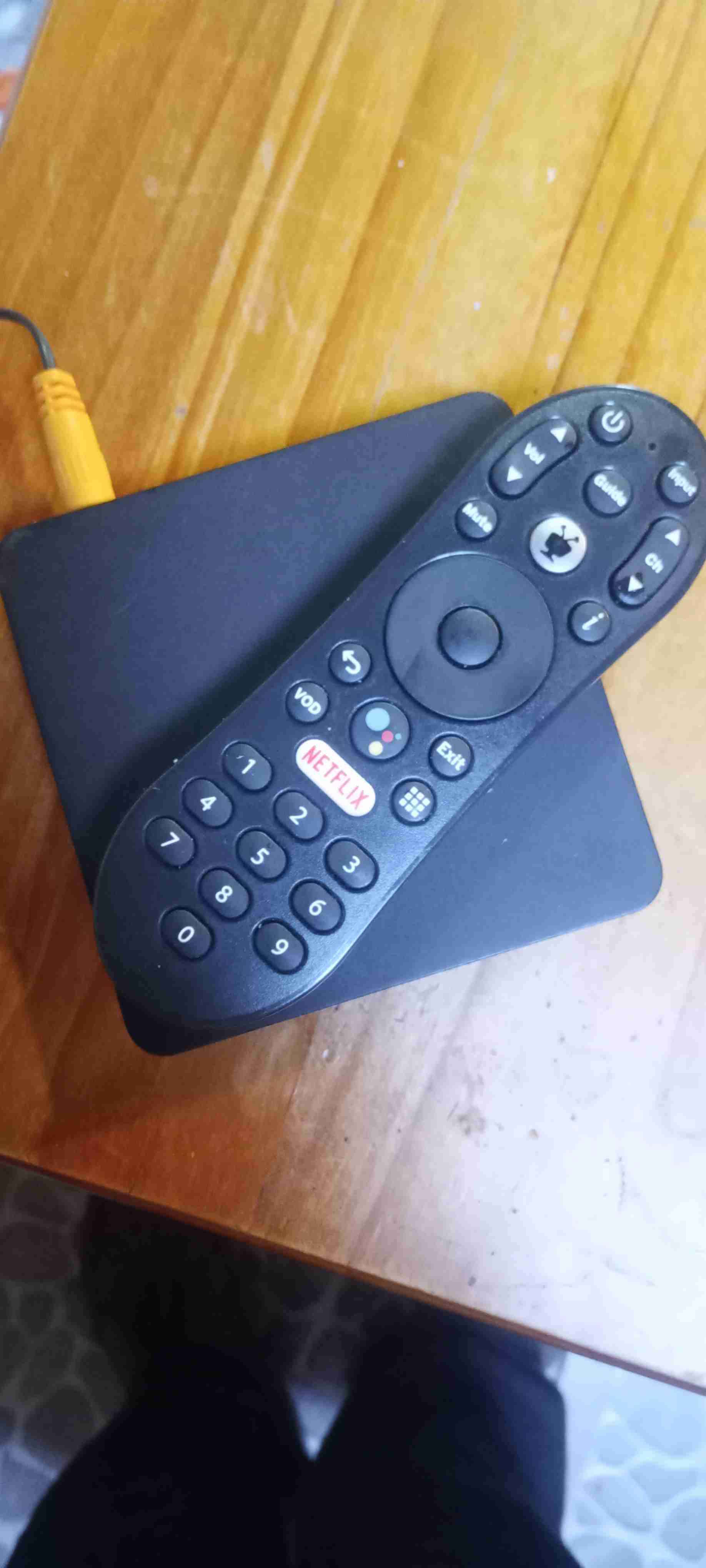 Decodificador y control remoto - miniatura 1