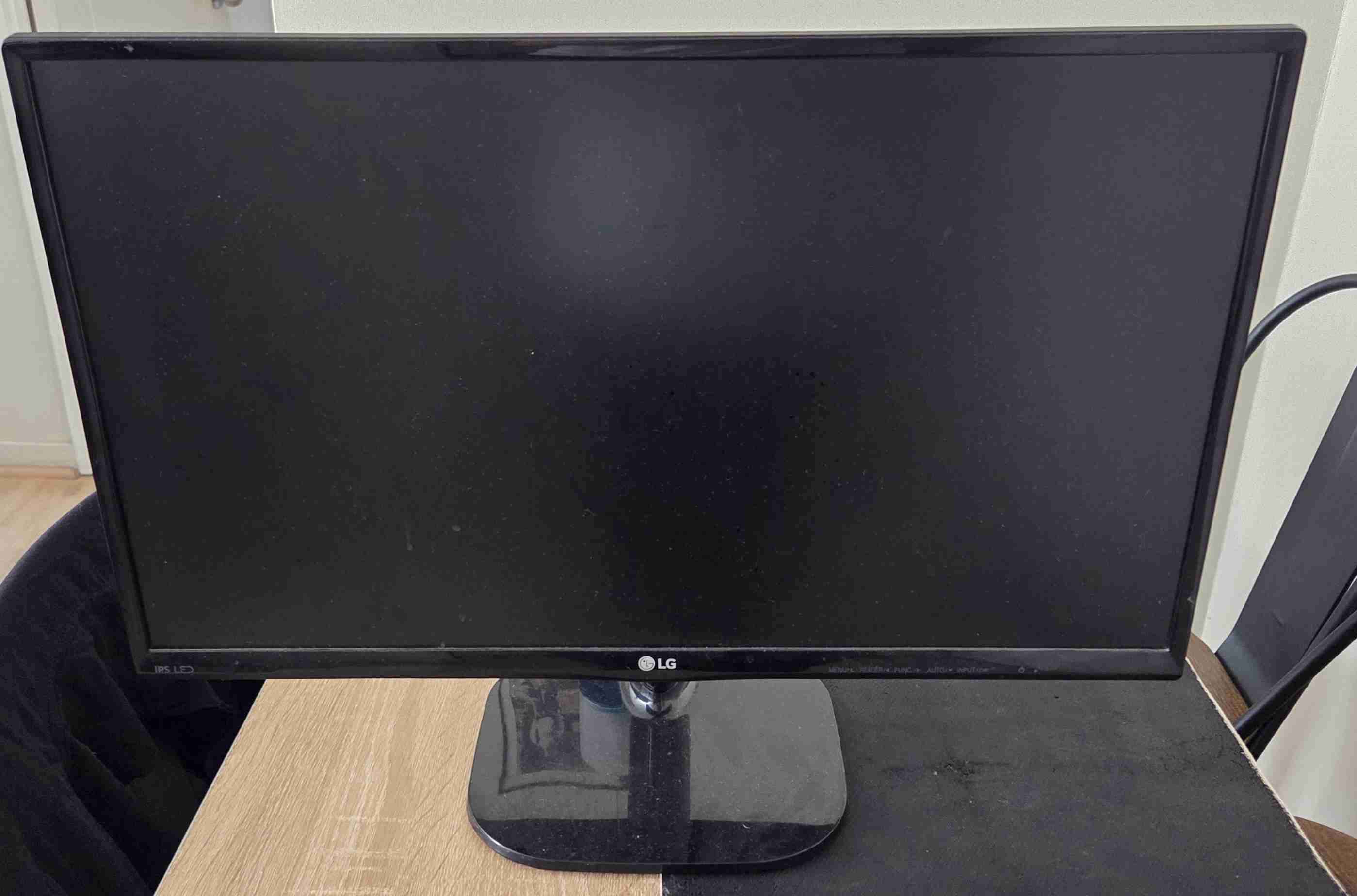 Monitor LG IPS LED 24° - miniatura 1