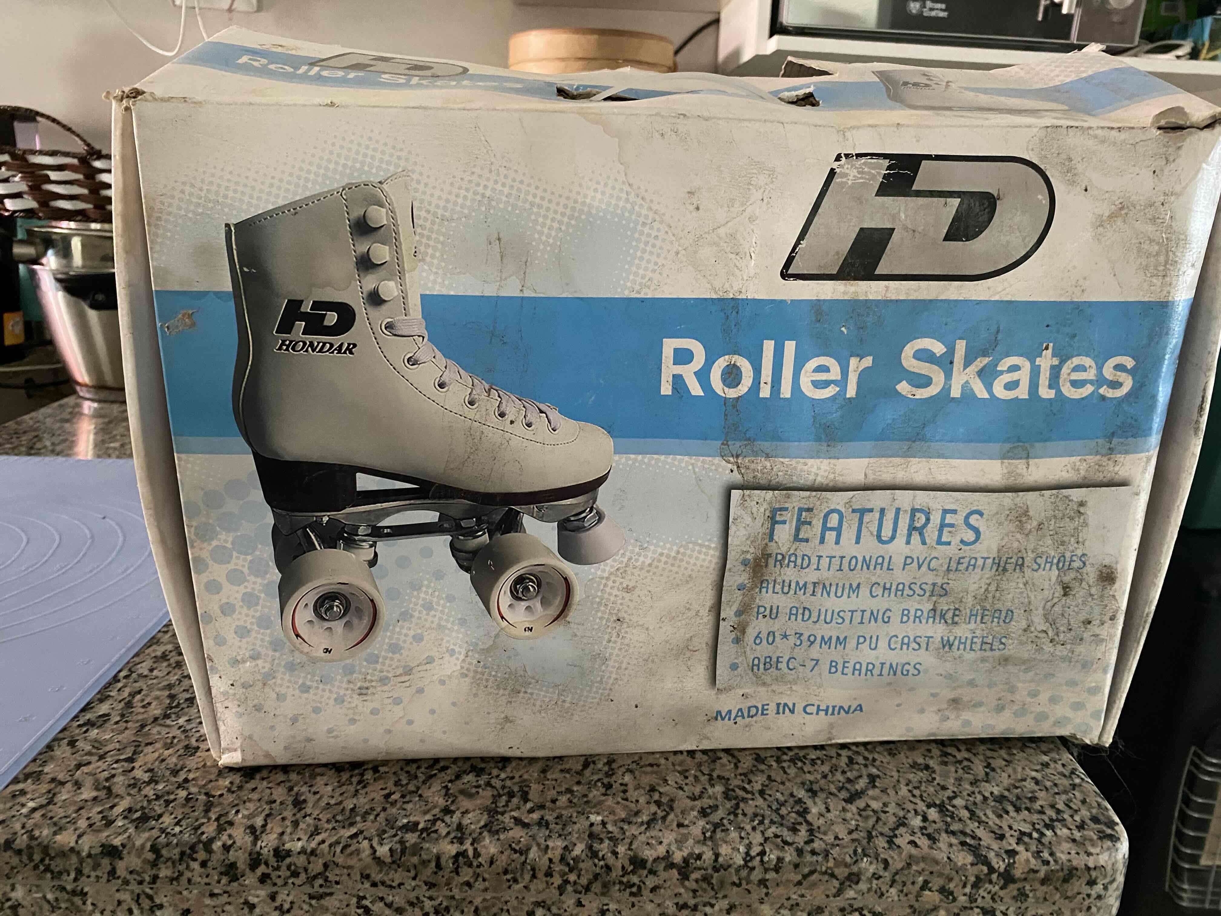 Patines de cuatro ruedas blancos HD - miniatura 2