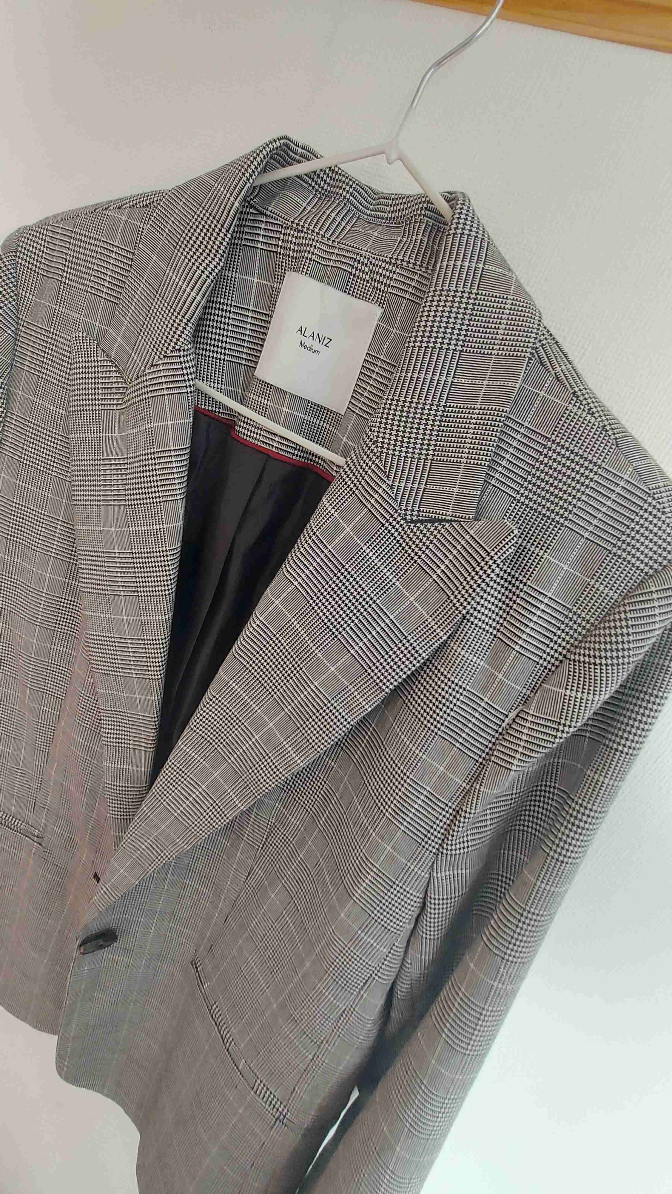 Blazer de cuadros clásico marca Alaniz - 2