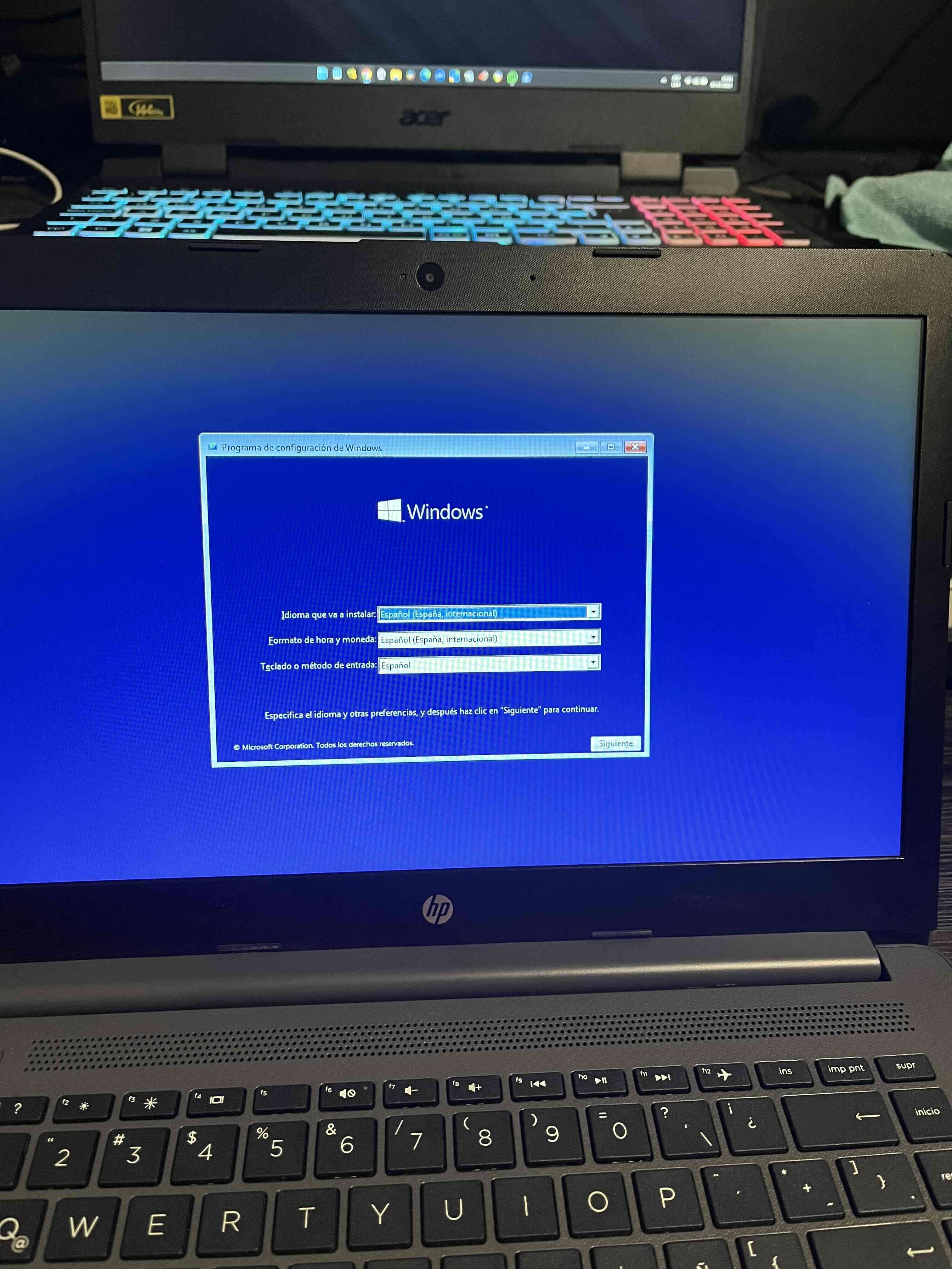 Servicio mantenimiento de computadores - miniatura 2