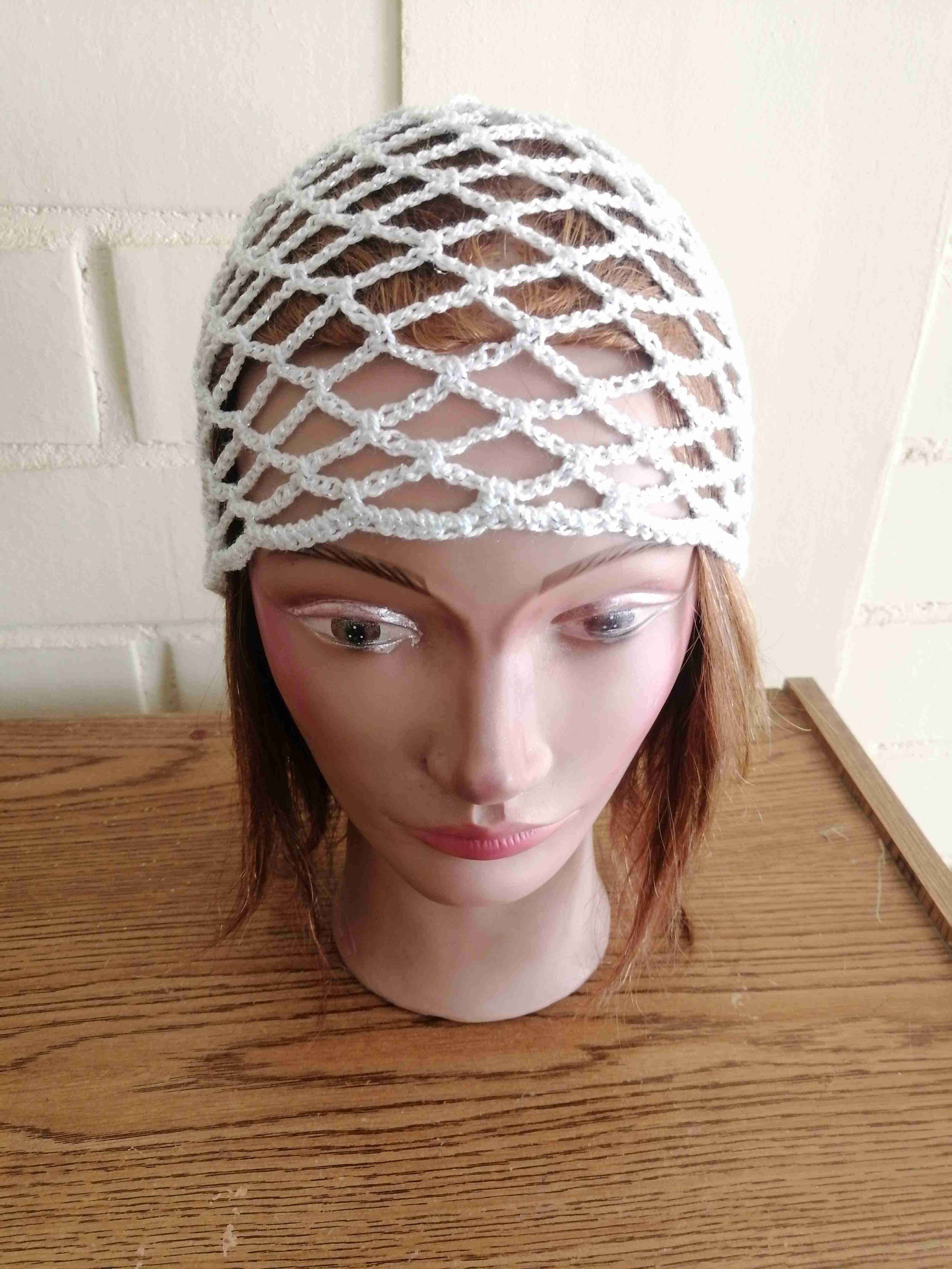 Bandana tejida de red blanca