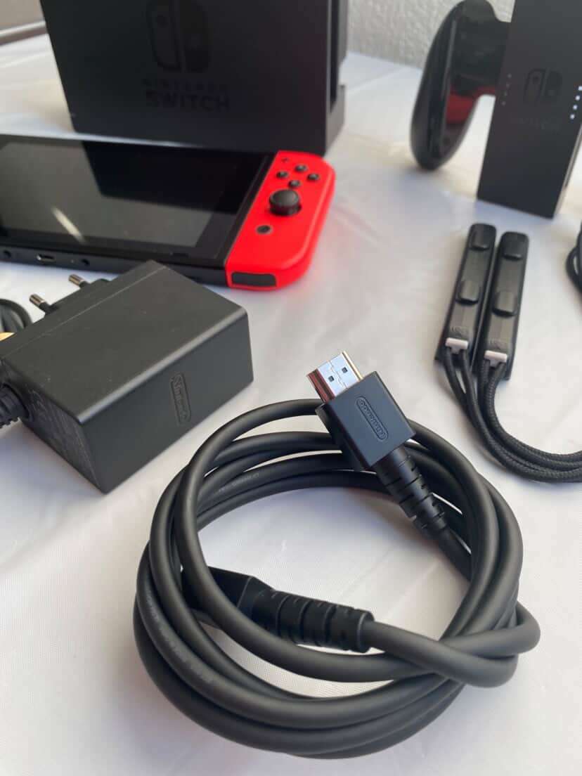 Nintendo Switch 1 + FIFA 21 + Dock + Accesorios - miniatura 6