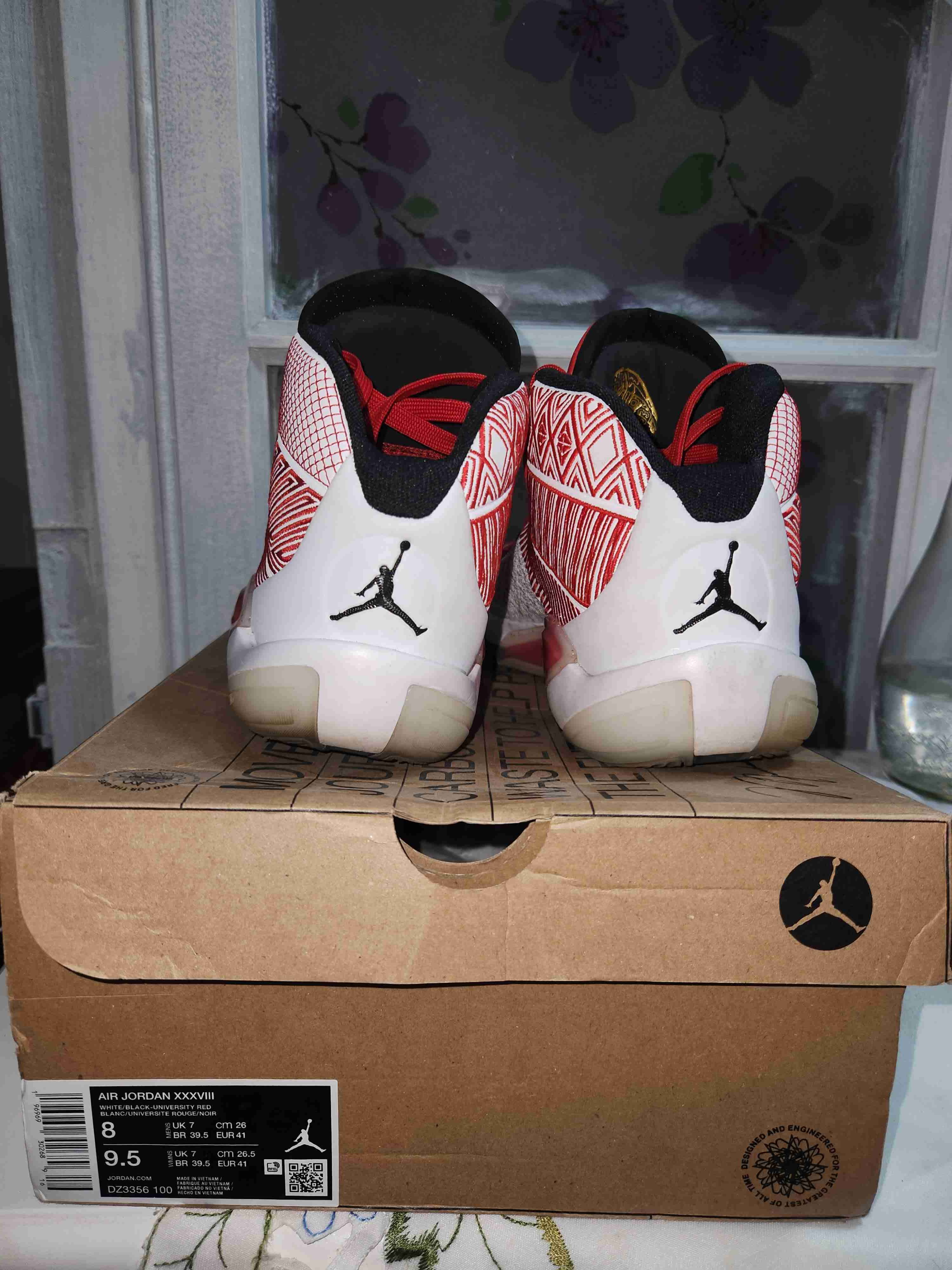 Air Jordan 38 o XVIII, US 8, EU 41. - miniatura 4