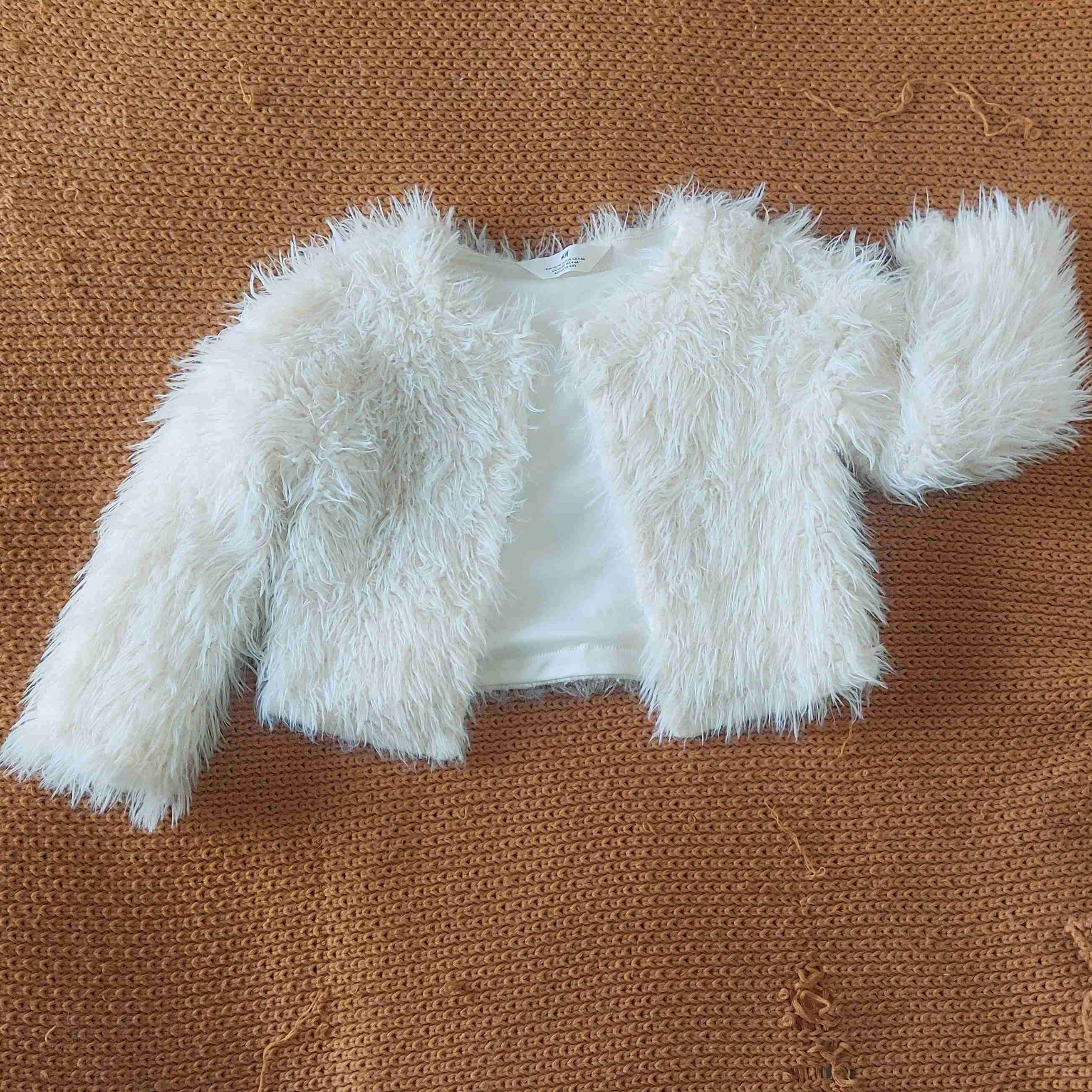 Vestido niña encaje con abrigo peludo - 3