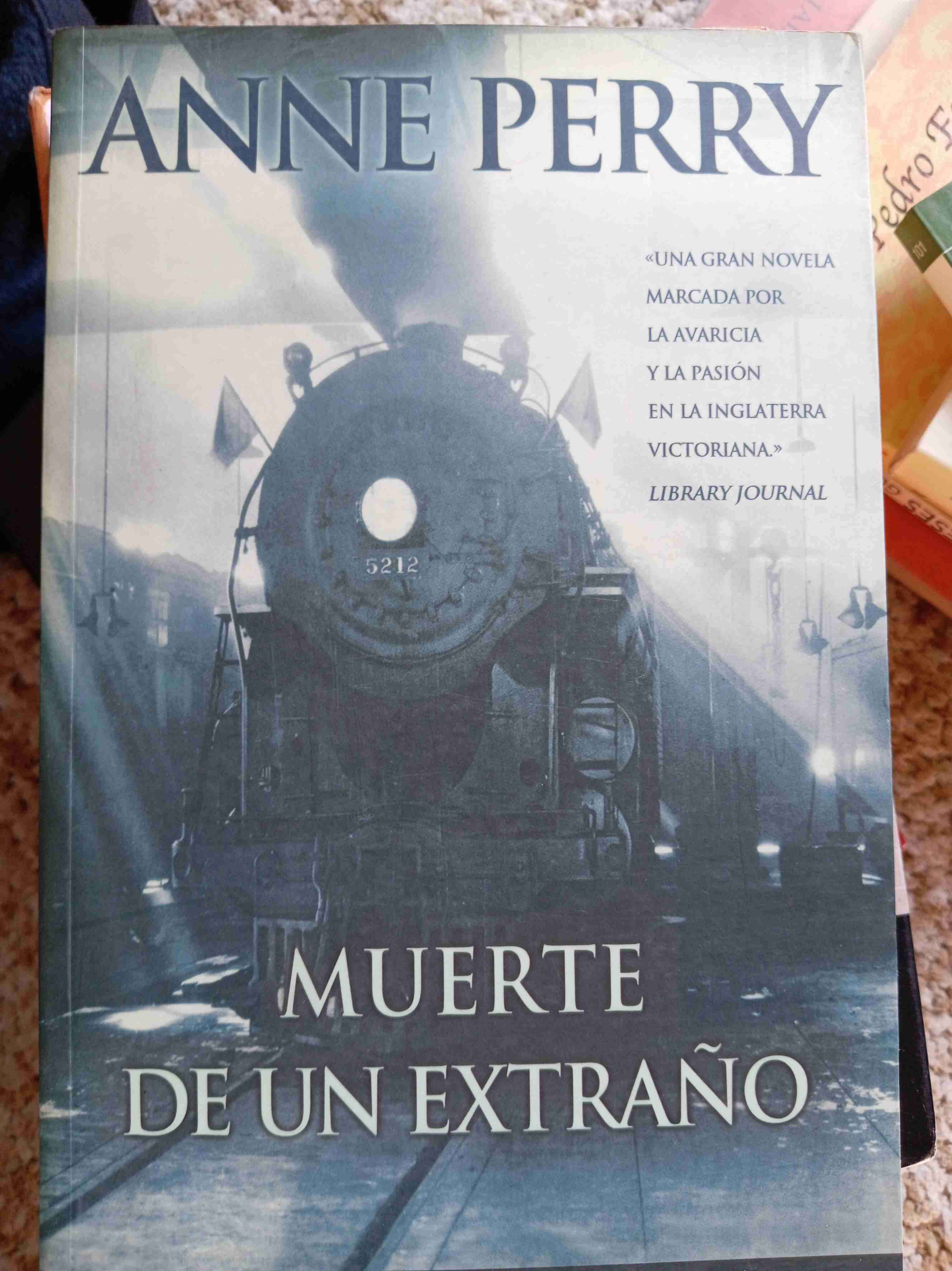 Libro Muerte de un Extraño