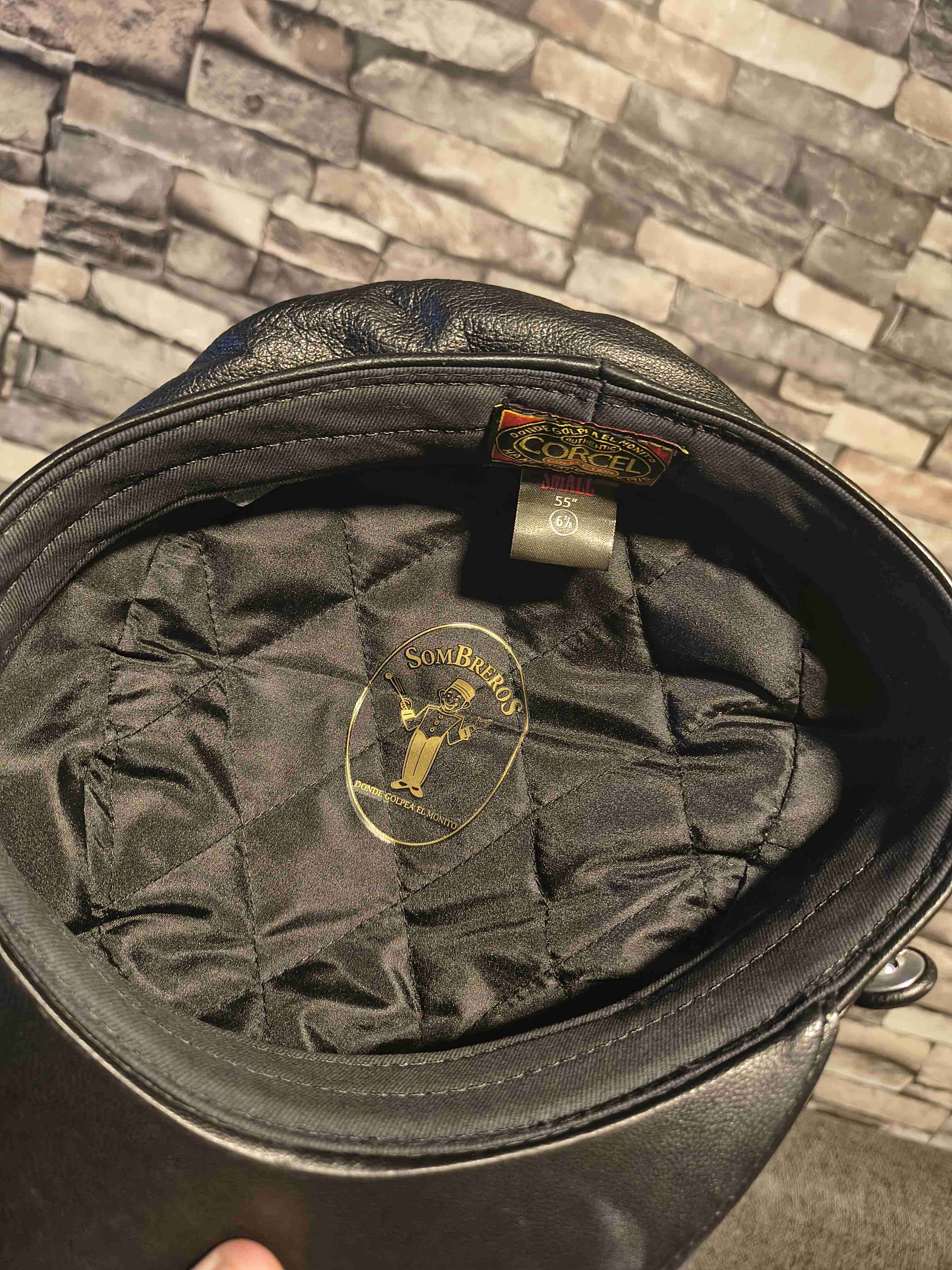 Gorra de piel negra estilo vintage cuero - miniatura 4