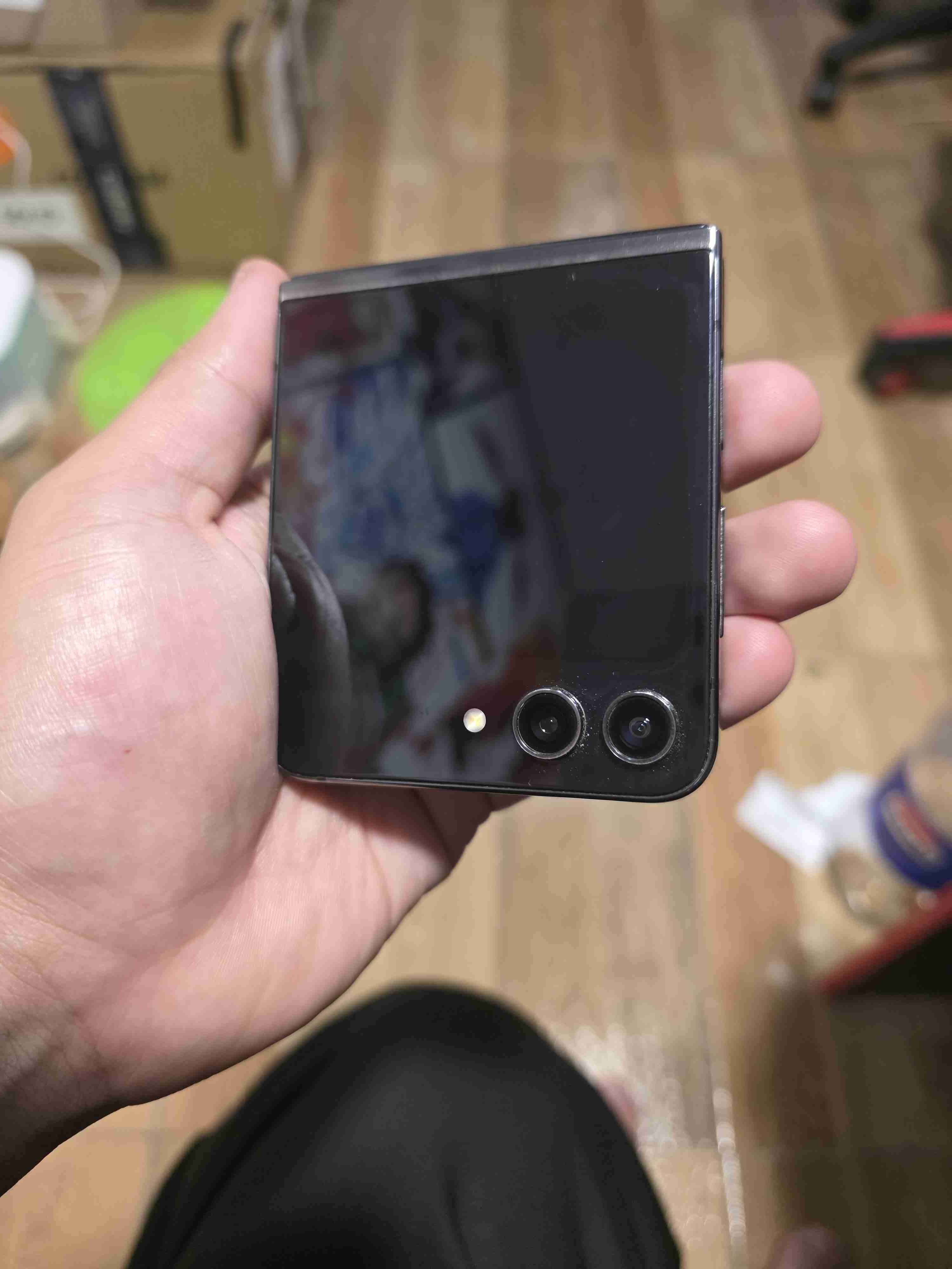 Galaxy Z flip 5 512G - miniatura 2